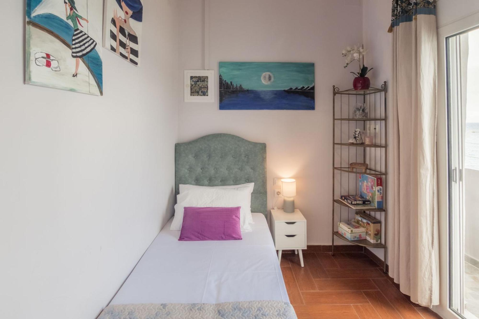 Orpheus House Beachfront 2bdr Apartment *