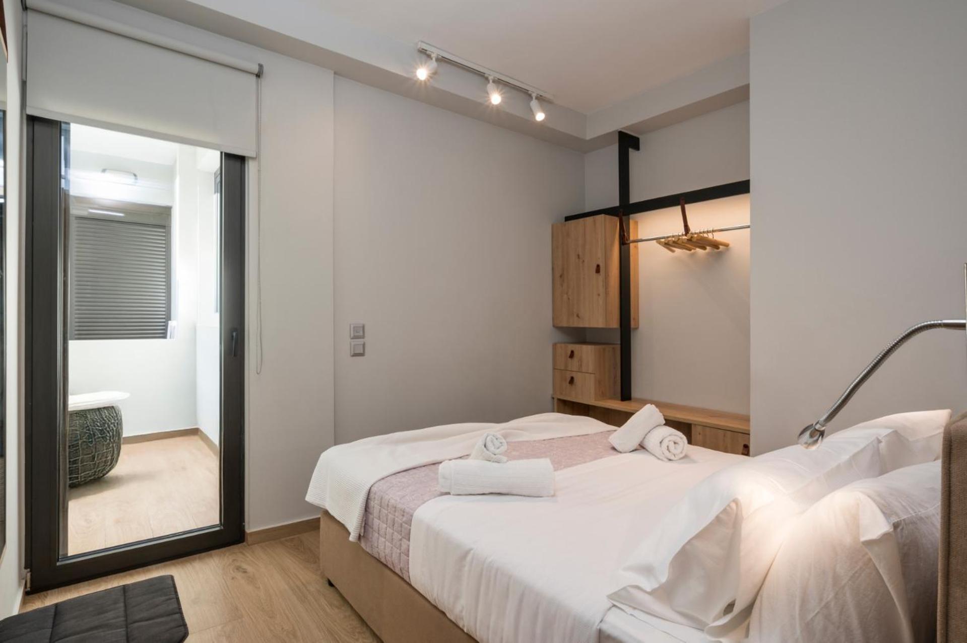 Ostraco 1 Apartment-50m From Sandy * Chania (Crete)