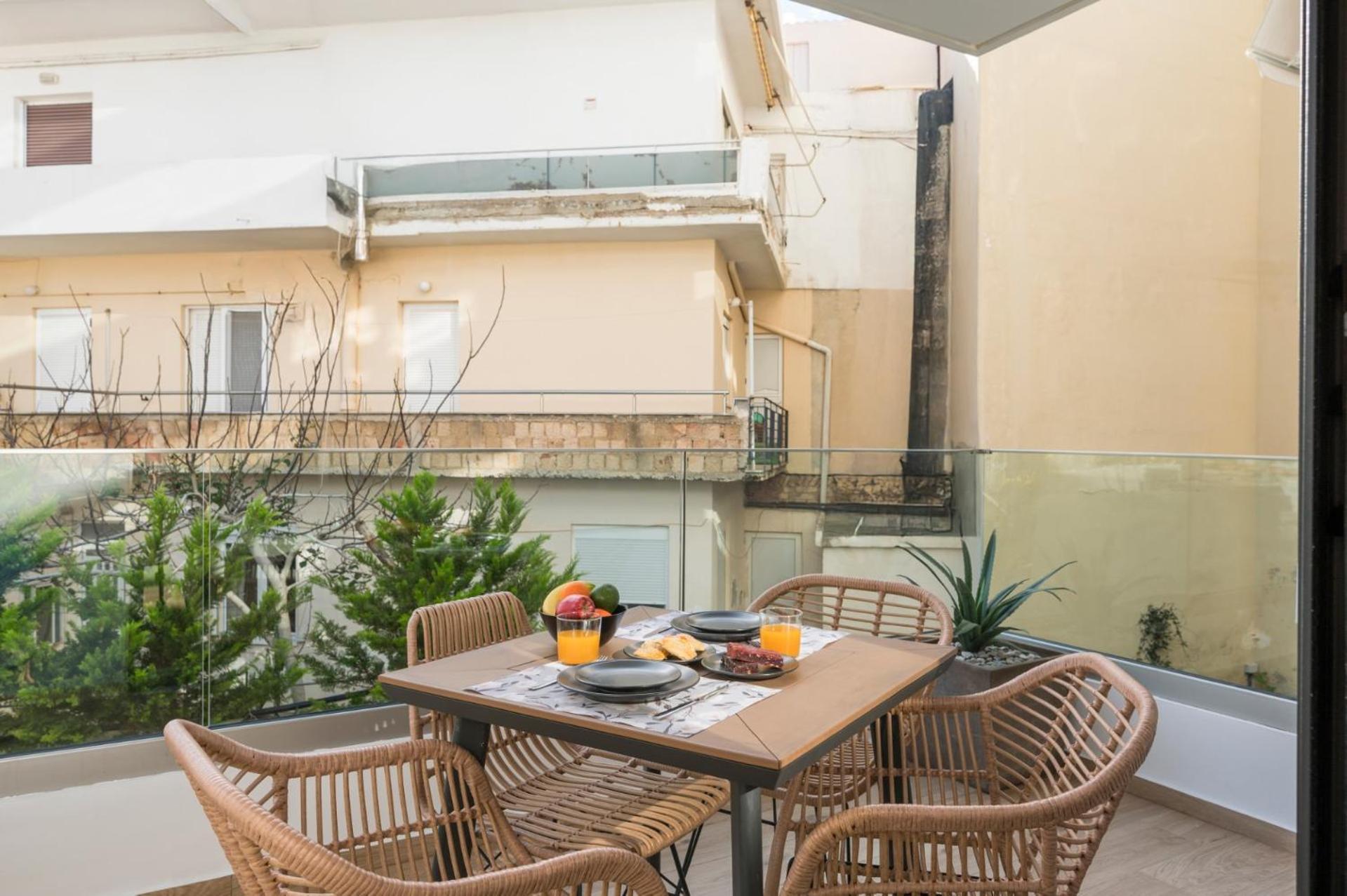 Ostraco 1 Apartment-50m From Sandy Chania (Crete)