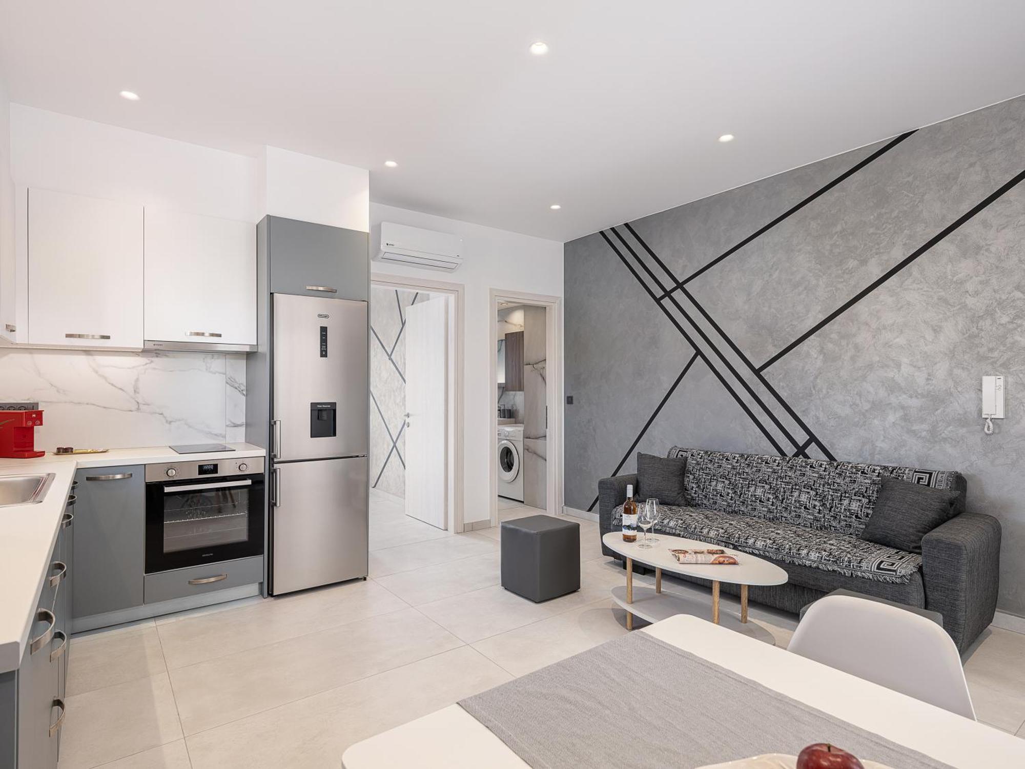 Elio 1 Apartment
