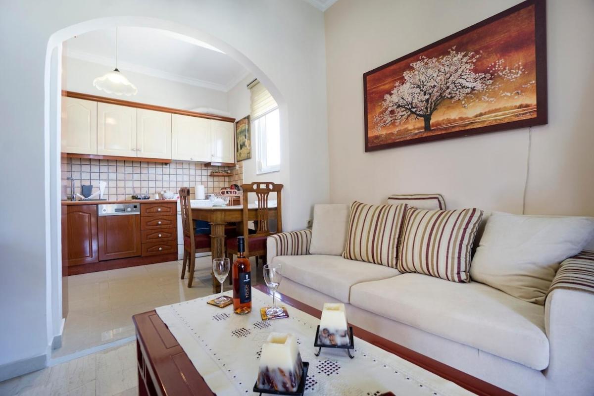 Diotima - Astonishing Seaview Apartment *