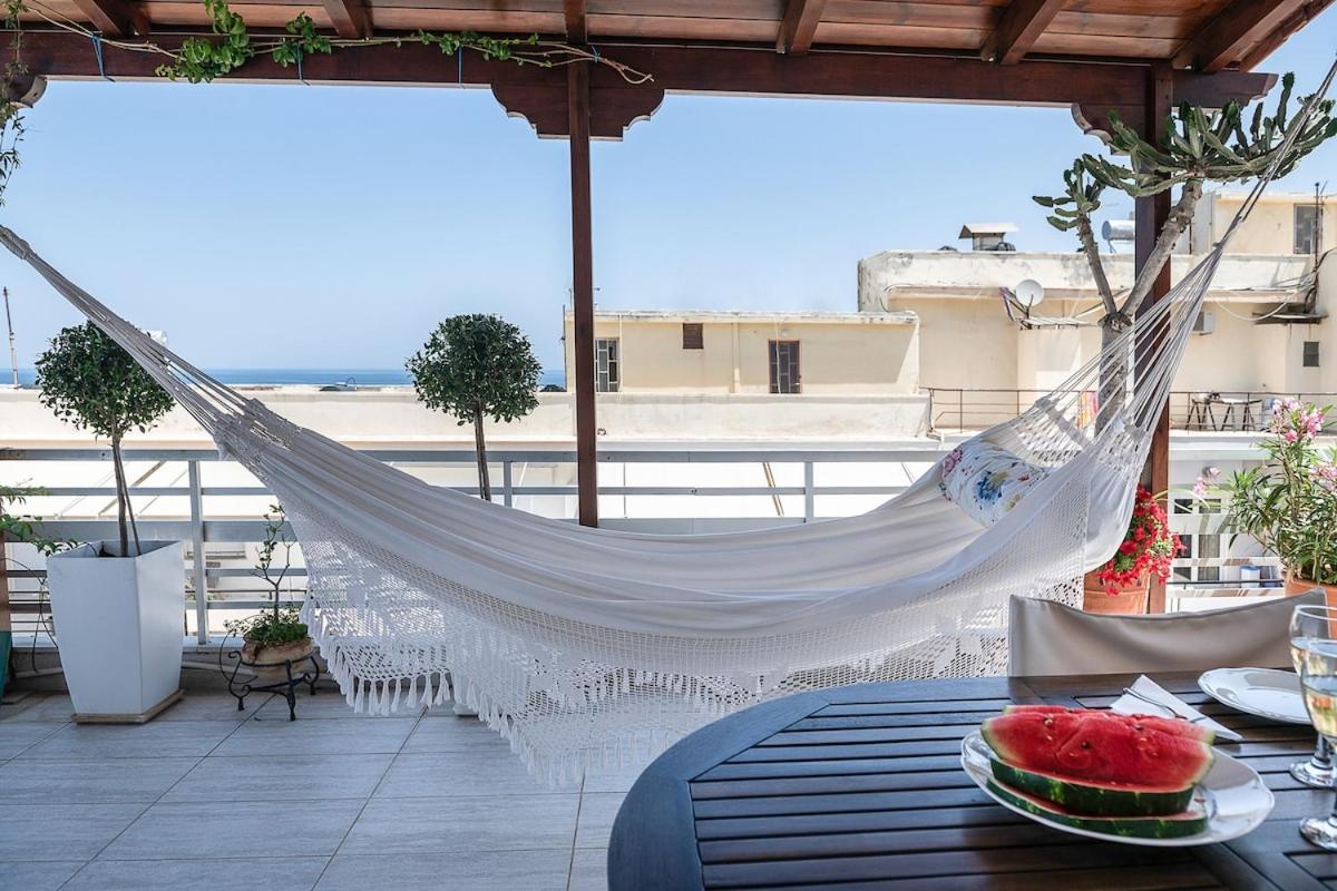 Diotima - Astonishing Seaview Apartment Chania (Crete)