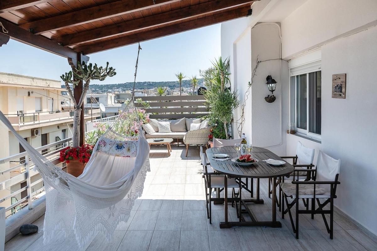 Diotima - Astonishing Seaview Apartment Chania (Crete)
