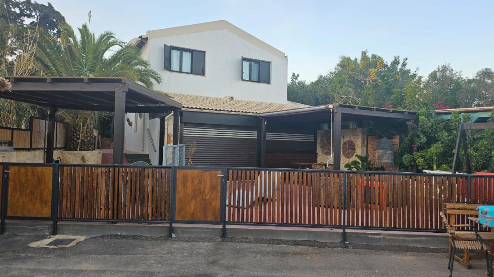 Sea And Sun Metaxy Mas, Brand-new, Beachfront ! Holiday home Chania (Crete)