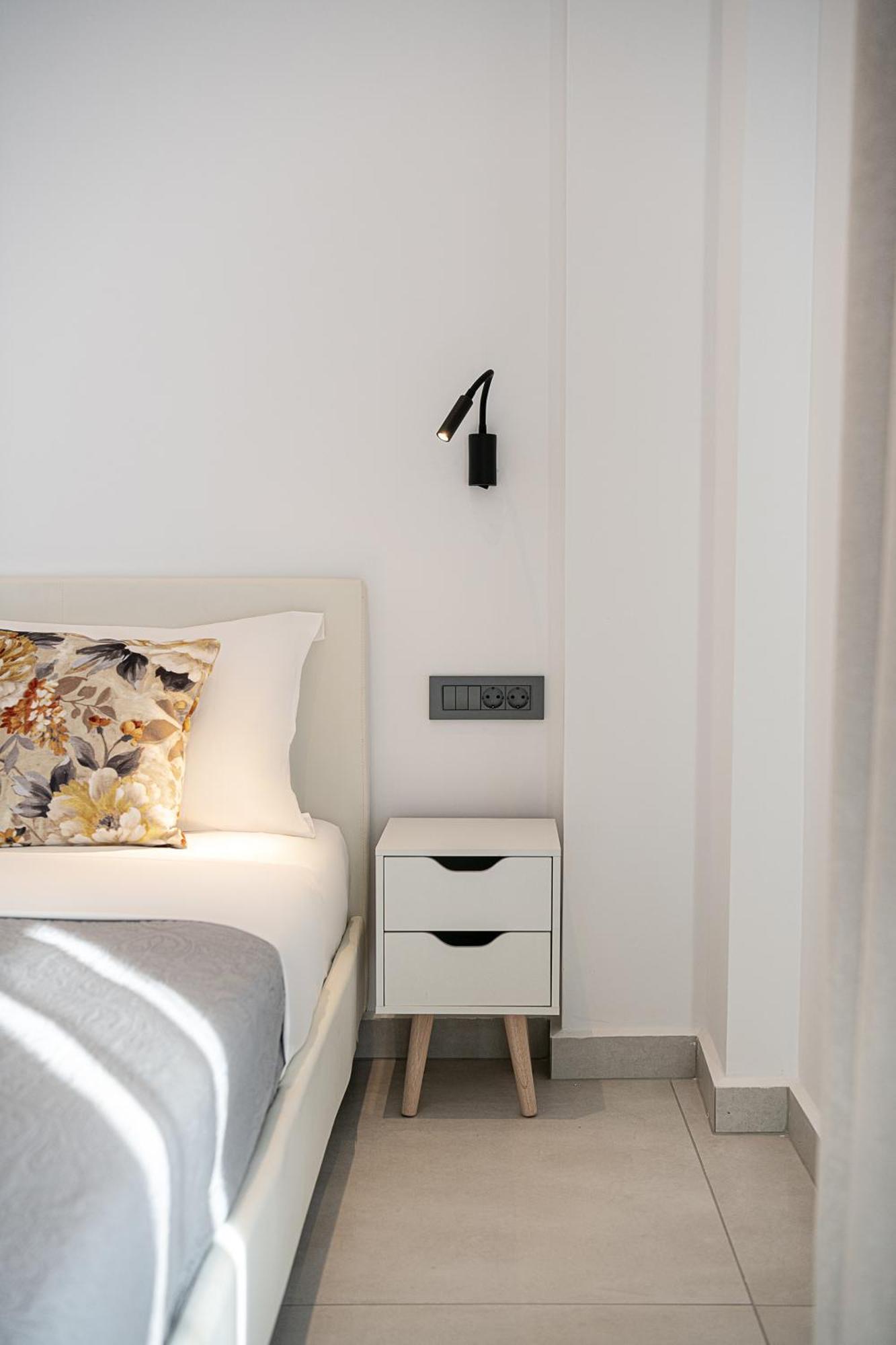 Elio 1 Apartment