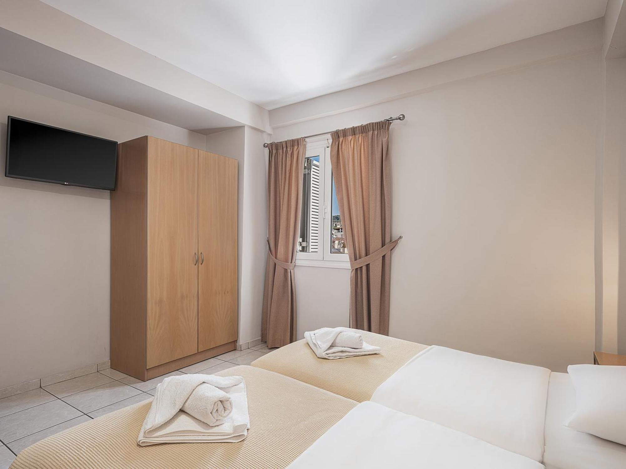 Hotel Theofilos Chania (Crete)