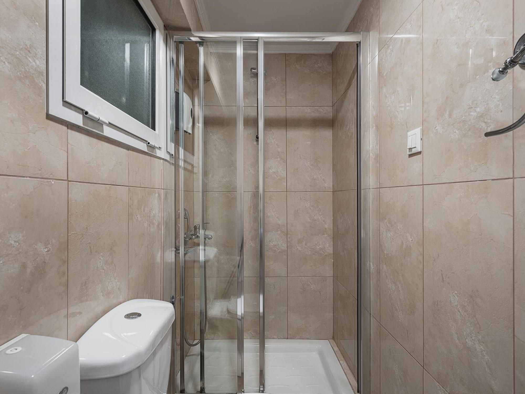 Theofilos Hotel *