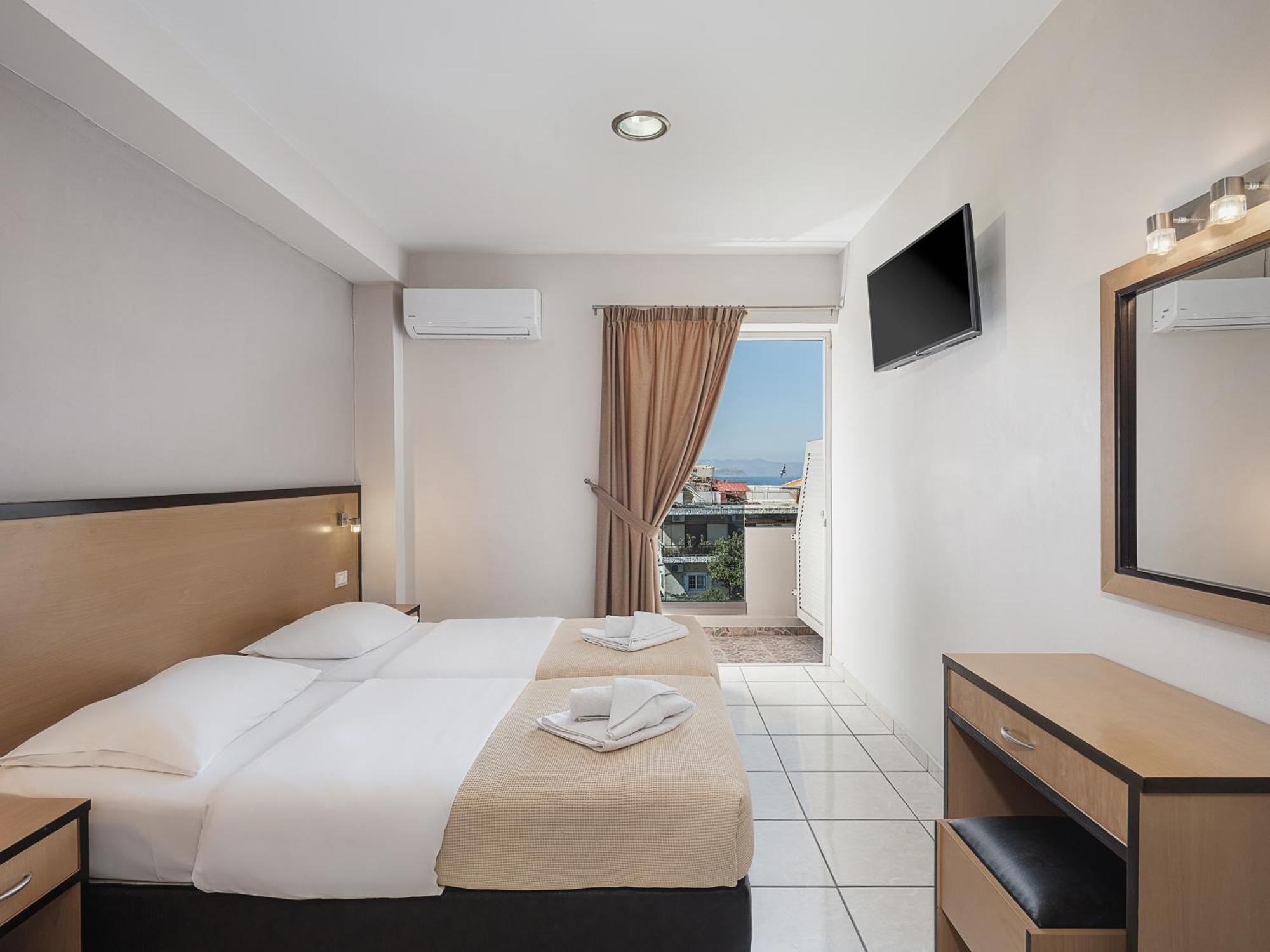 Hotel Theofilos Chania (Crete)