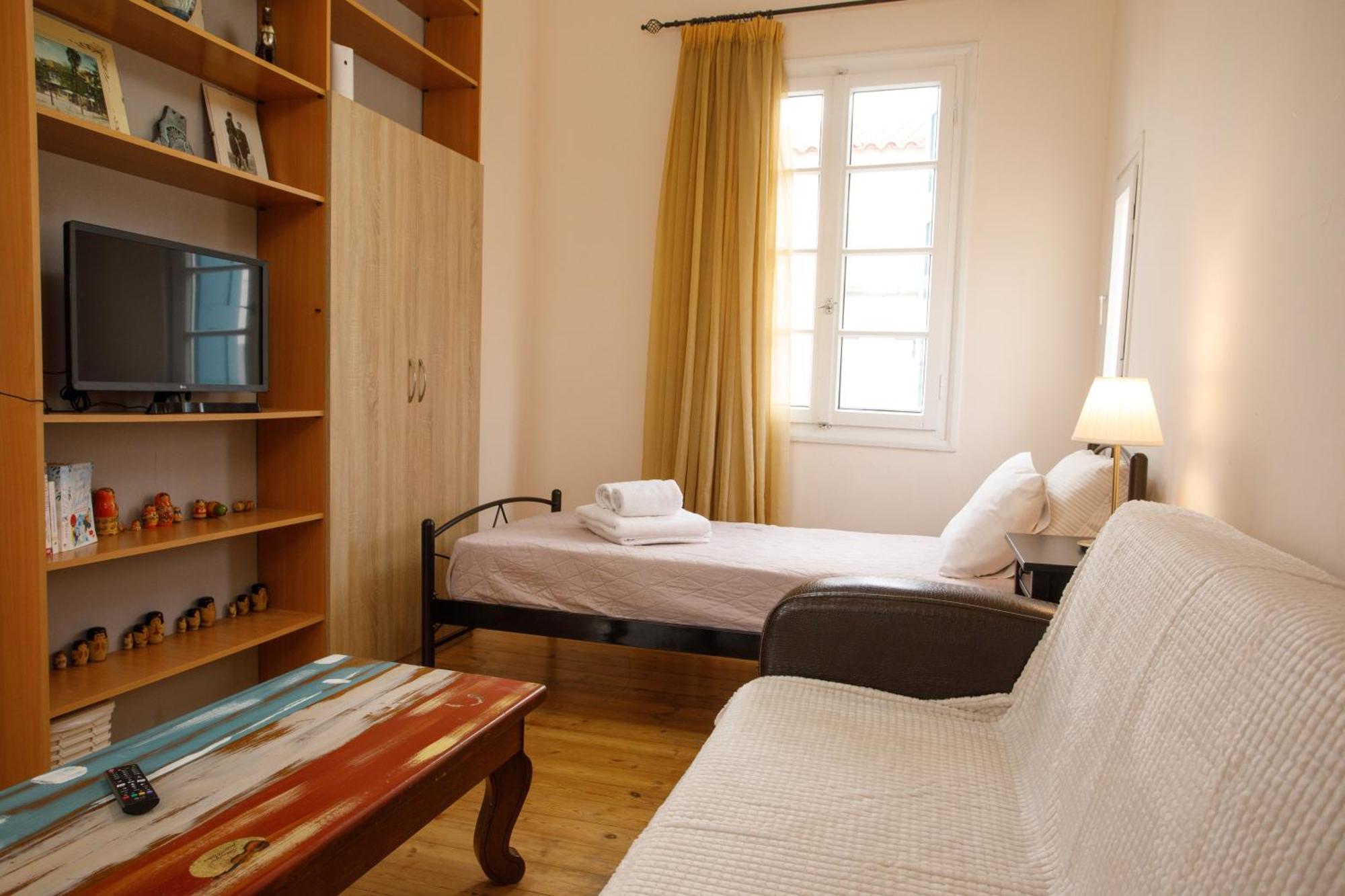Apartment With Terrace In Heart Of Old Town Of Chania