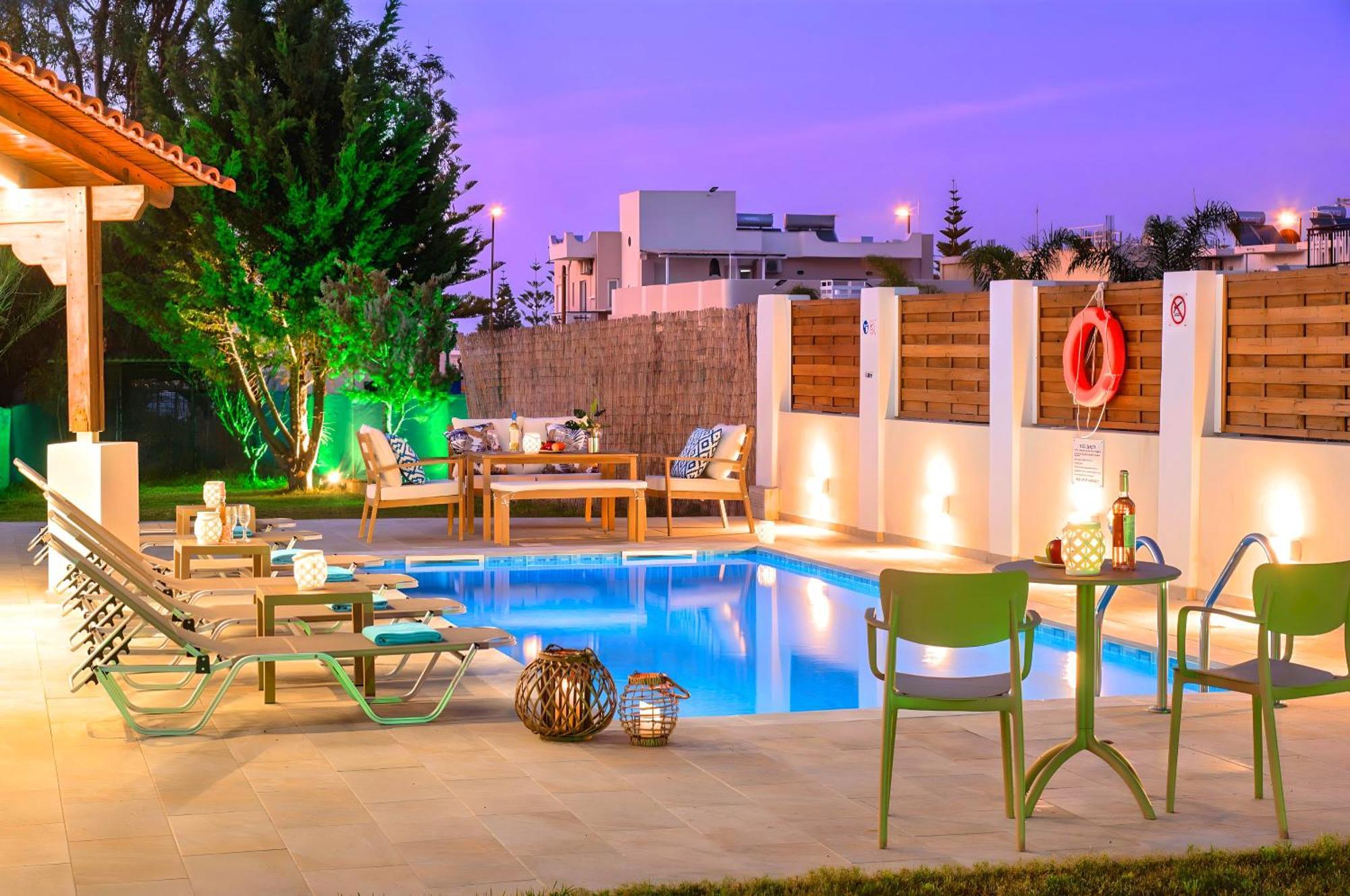 Eliomar Beachside *