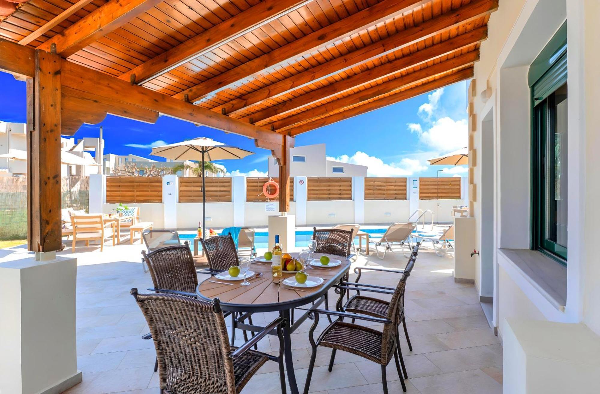 Eliomar Beachside