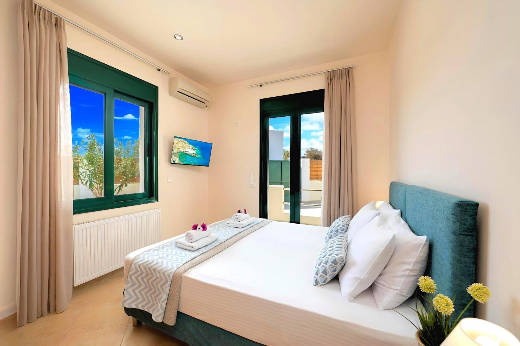 Eliomar Beachside Villa Chania (Crete)