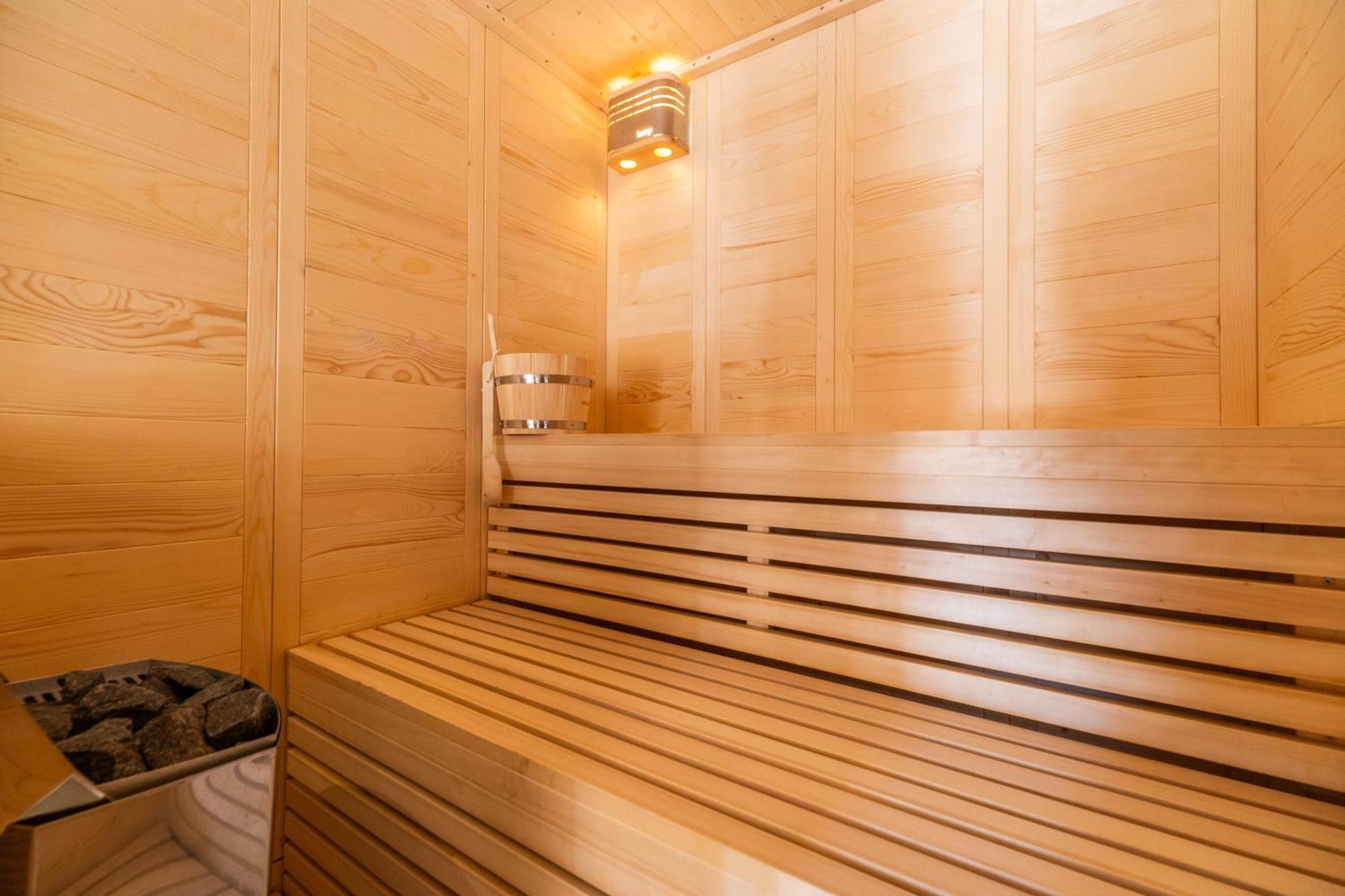 Mimosa Veneziano - Sauna - Old Town Chania Apartment