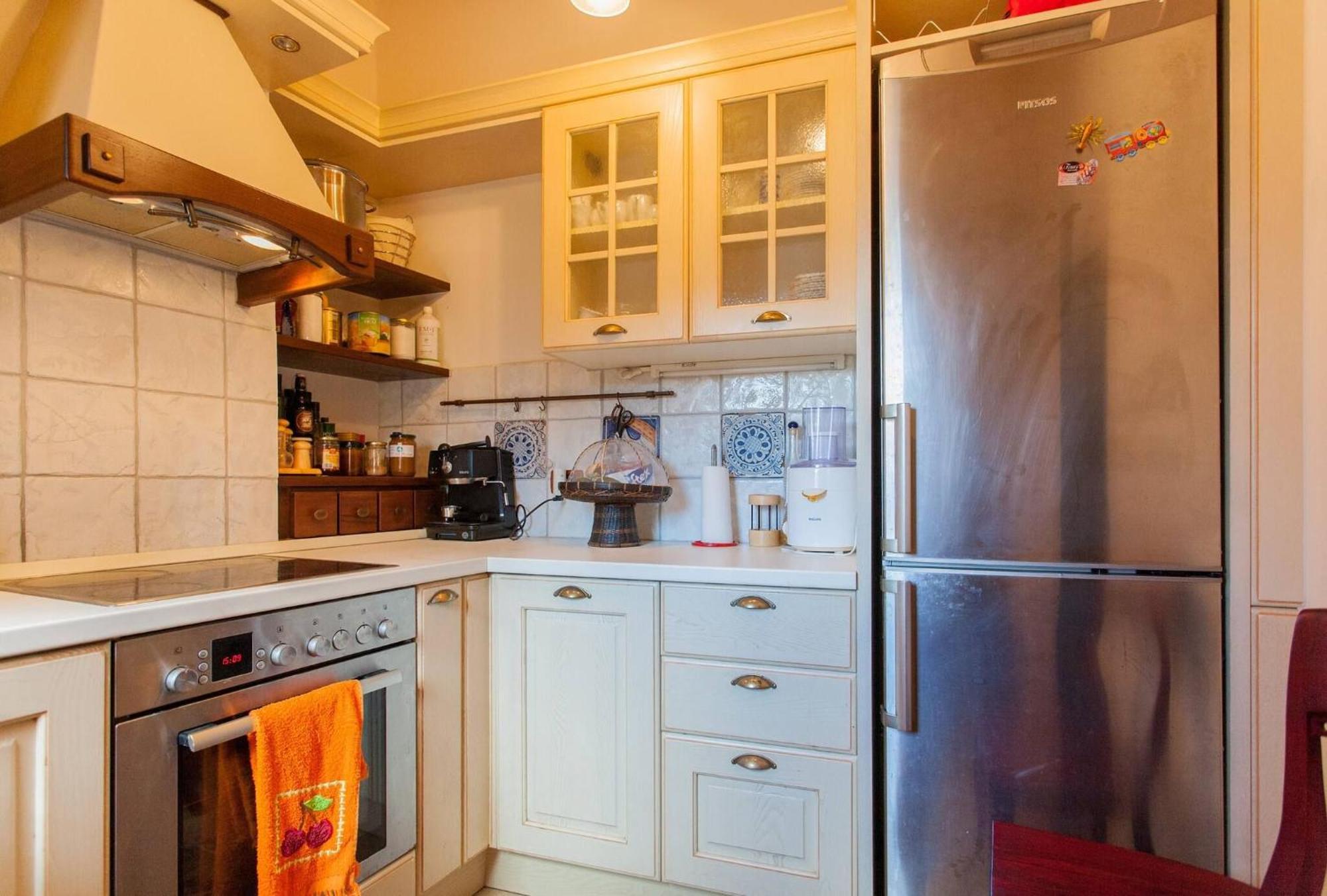 Luxurious Venetian 3 Floor House In The Old Port Holiday home