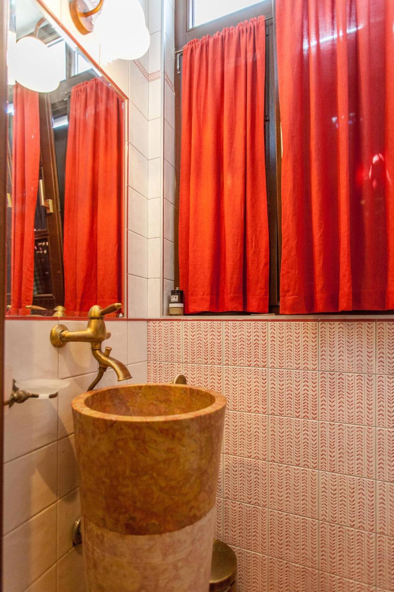 Holiday home Luxurious Venetian 3 Floor House In The Old Port Chania (Crete)