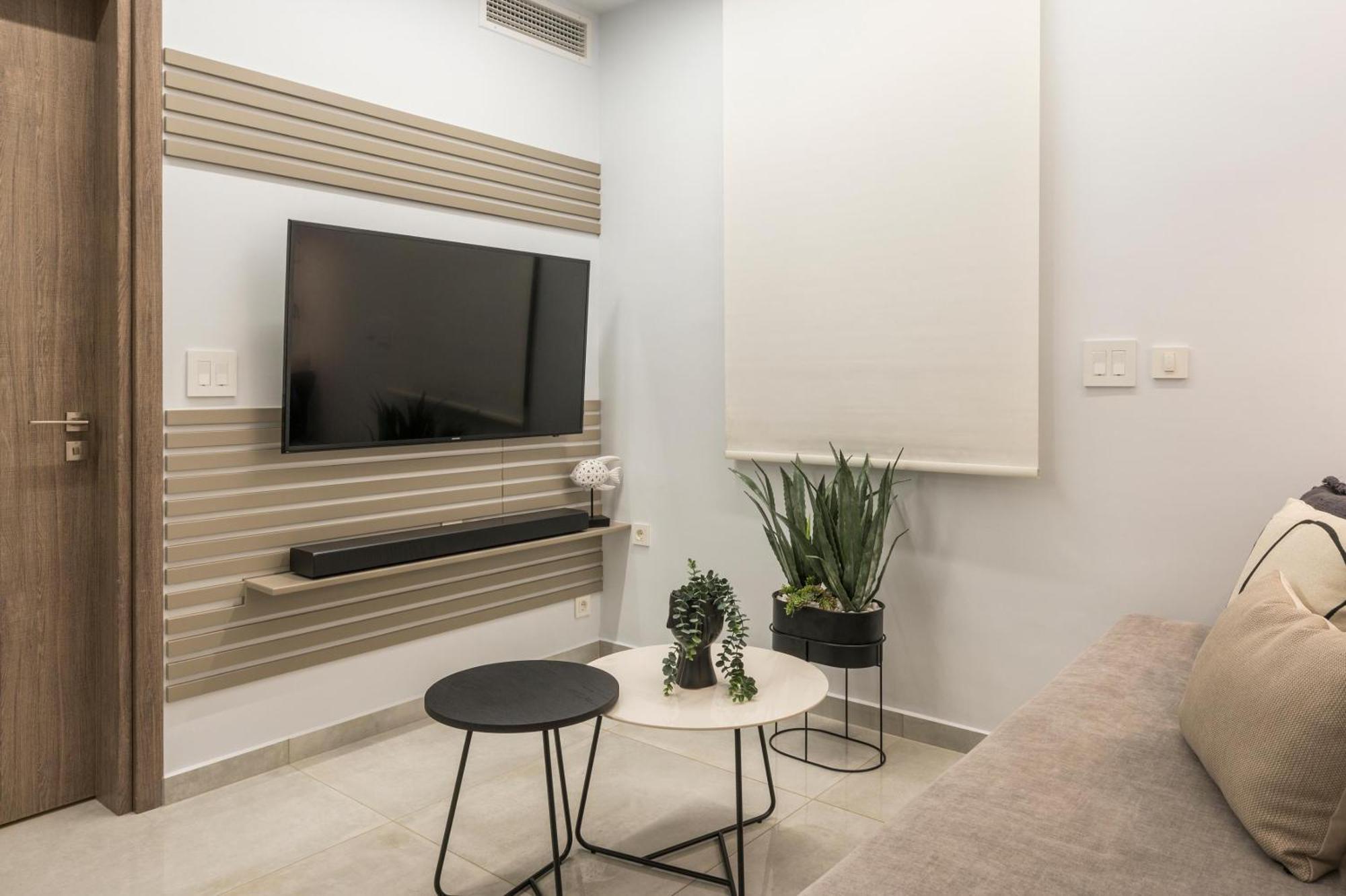 π Project: Smart Apartment