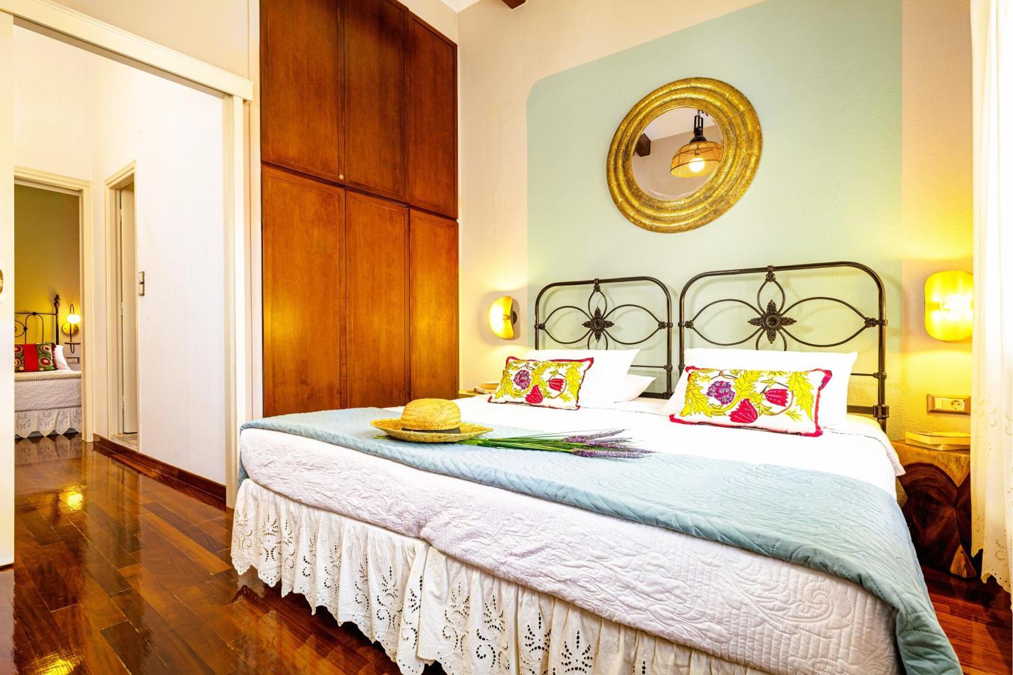 Chanialiving Venetian Luxury House