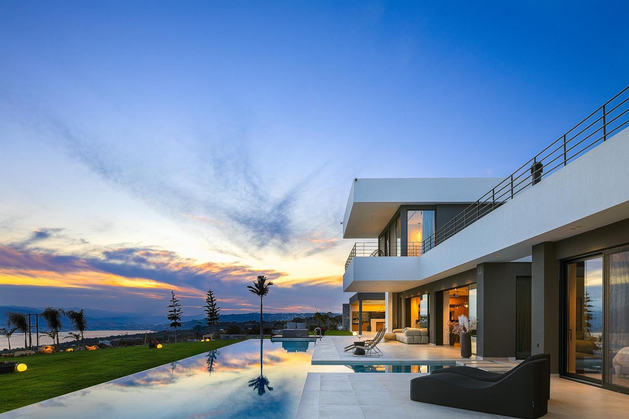 Etheria Elli Villa *