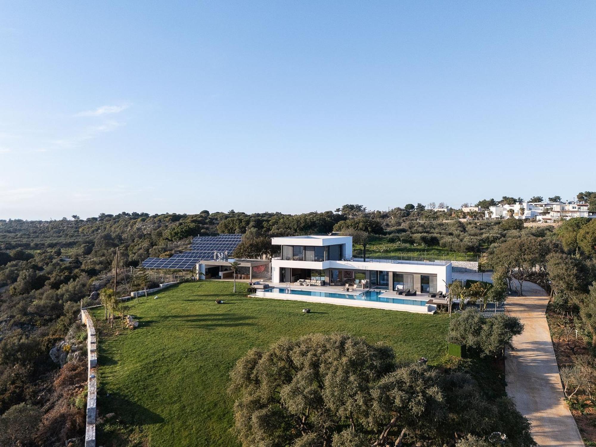 Etheria Elli Villa *