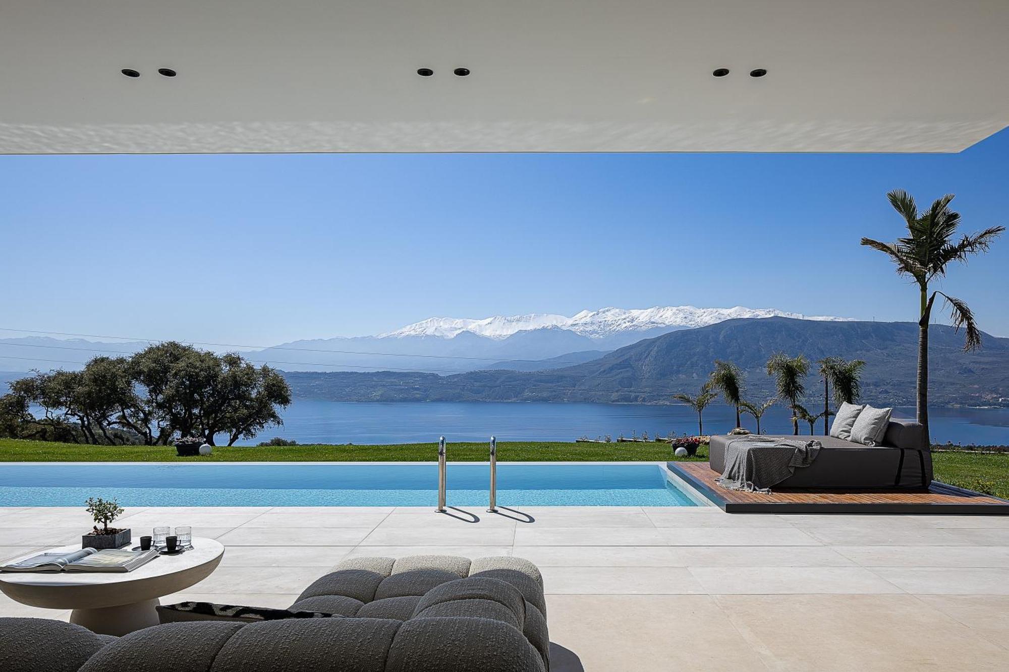 Etheria Elli Villa *