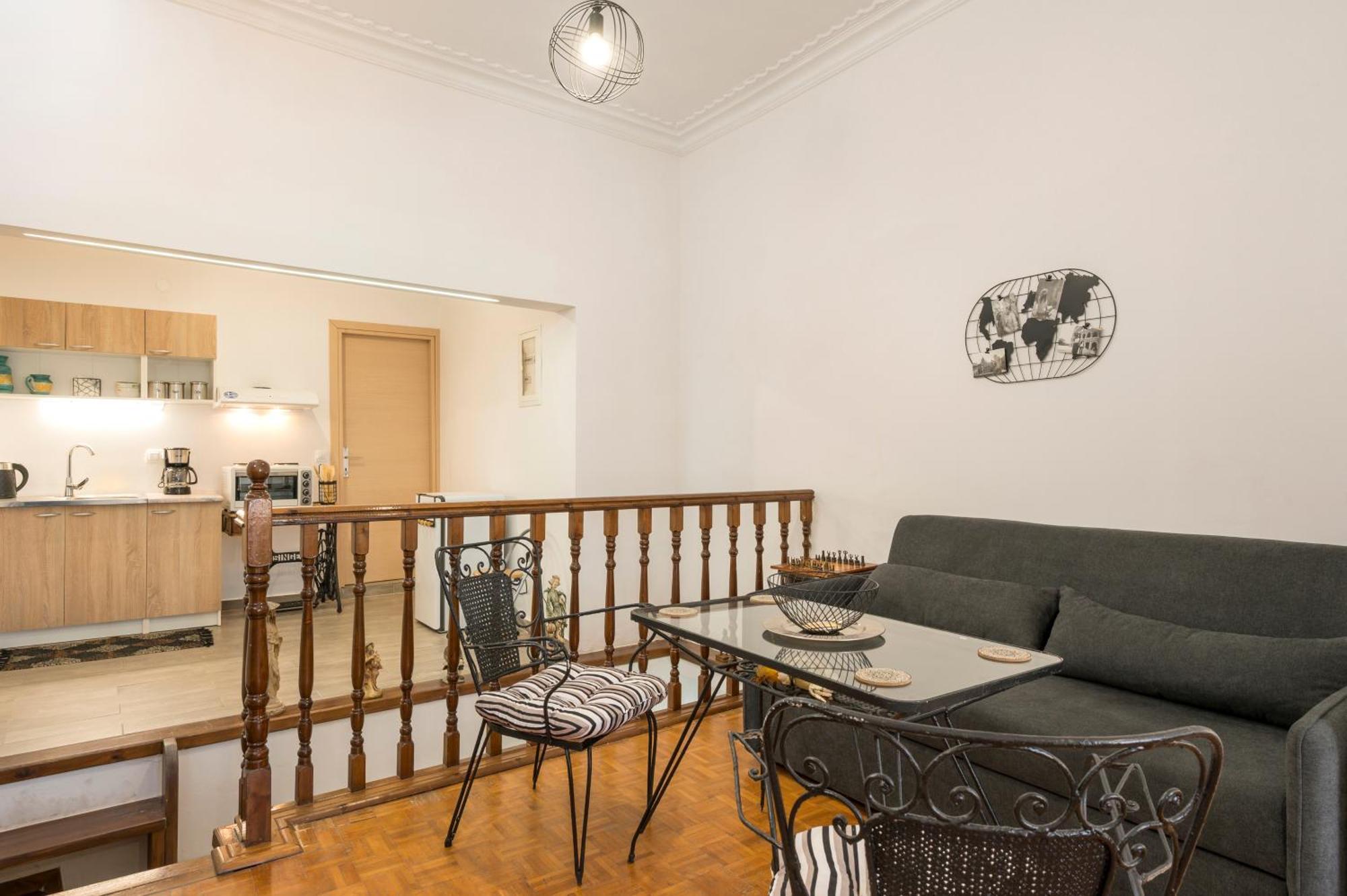 Lion's Yard Apartamento Chrissi Akti Chania