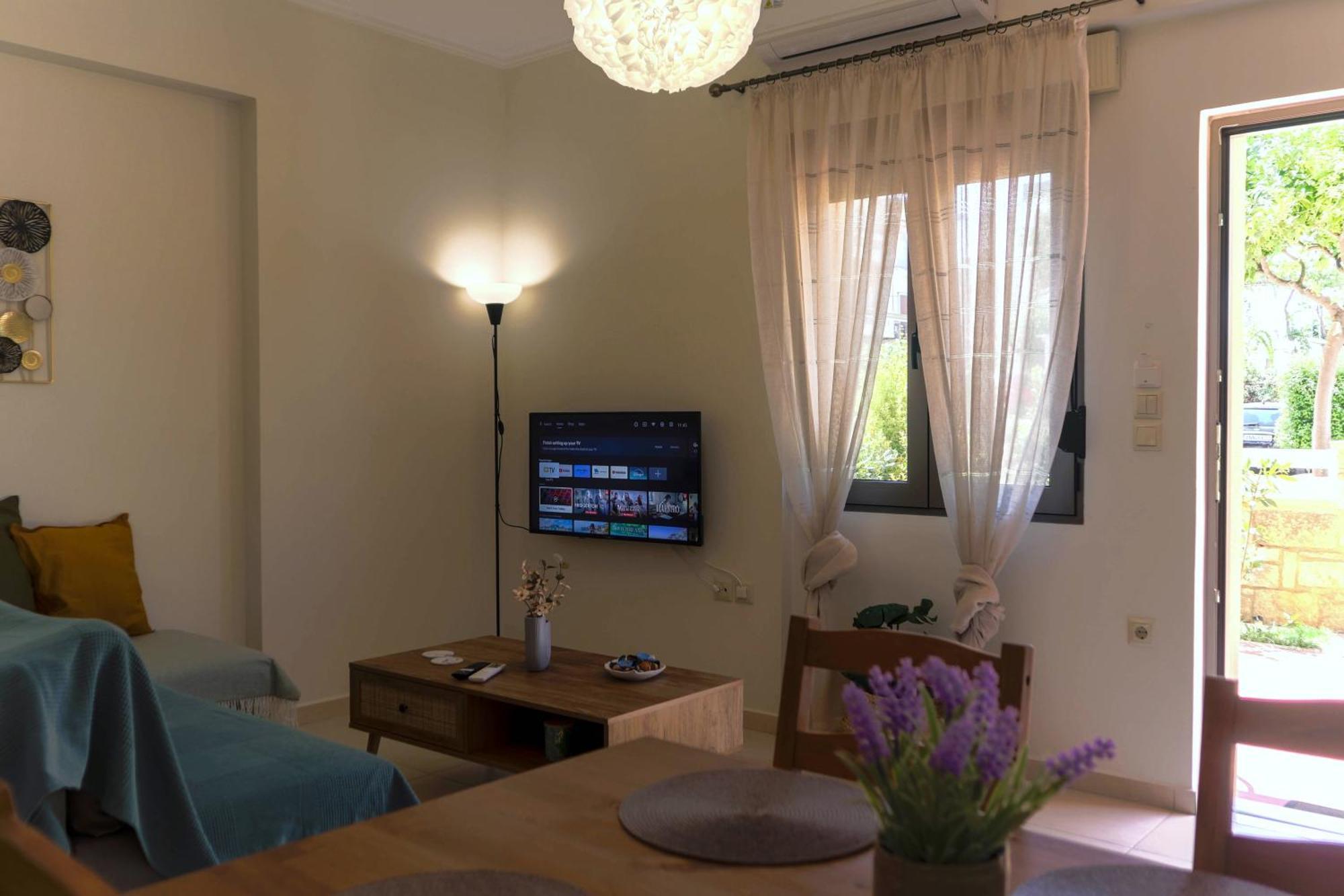 Apartment Laurels
