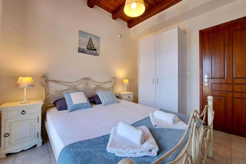 Villa Anais Charming Stone House *