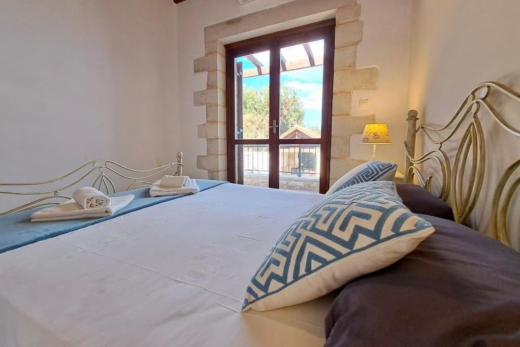 Villa Anais Charming Stone House Chania (Crete)