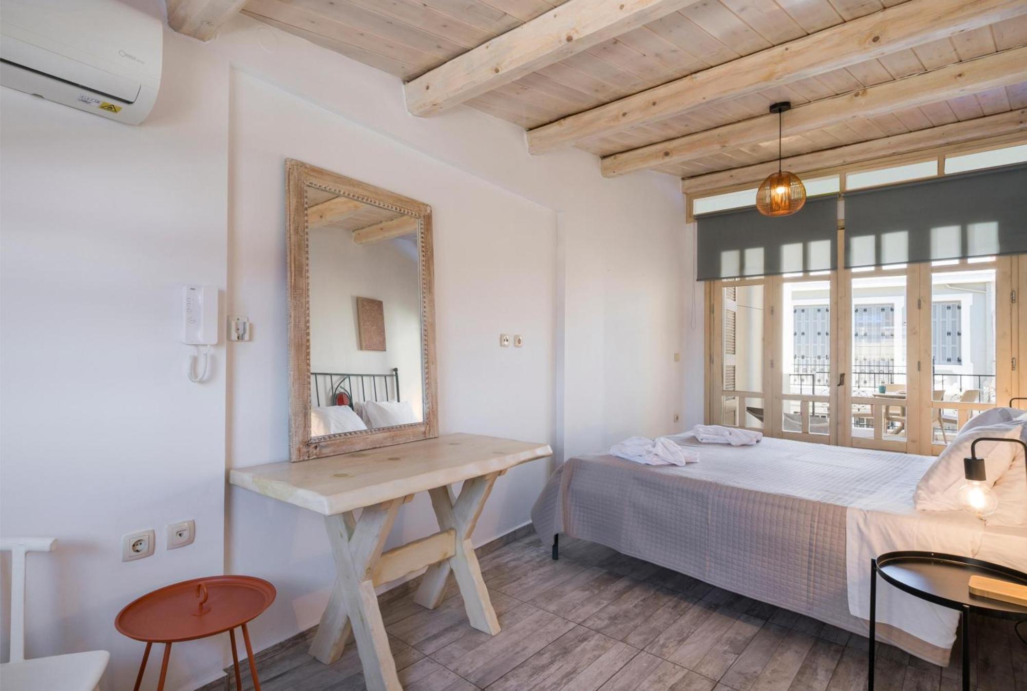 Apartment Crescendo Splantzia *