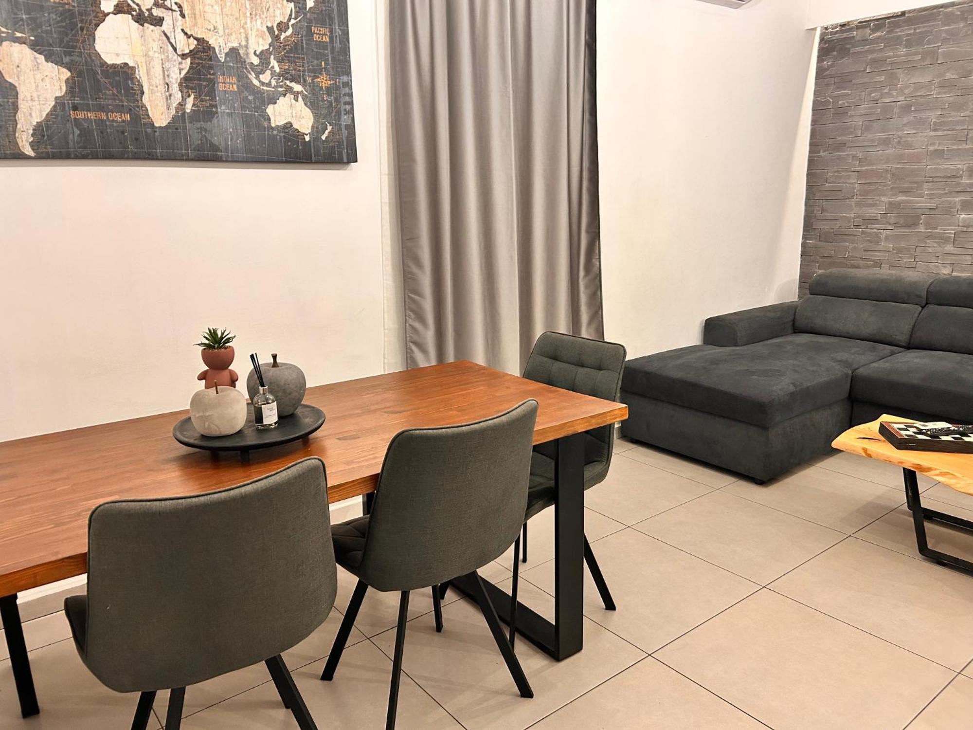 Evis House Holiday home
