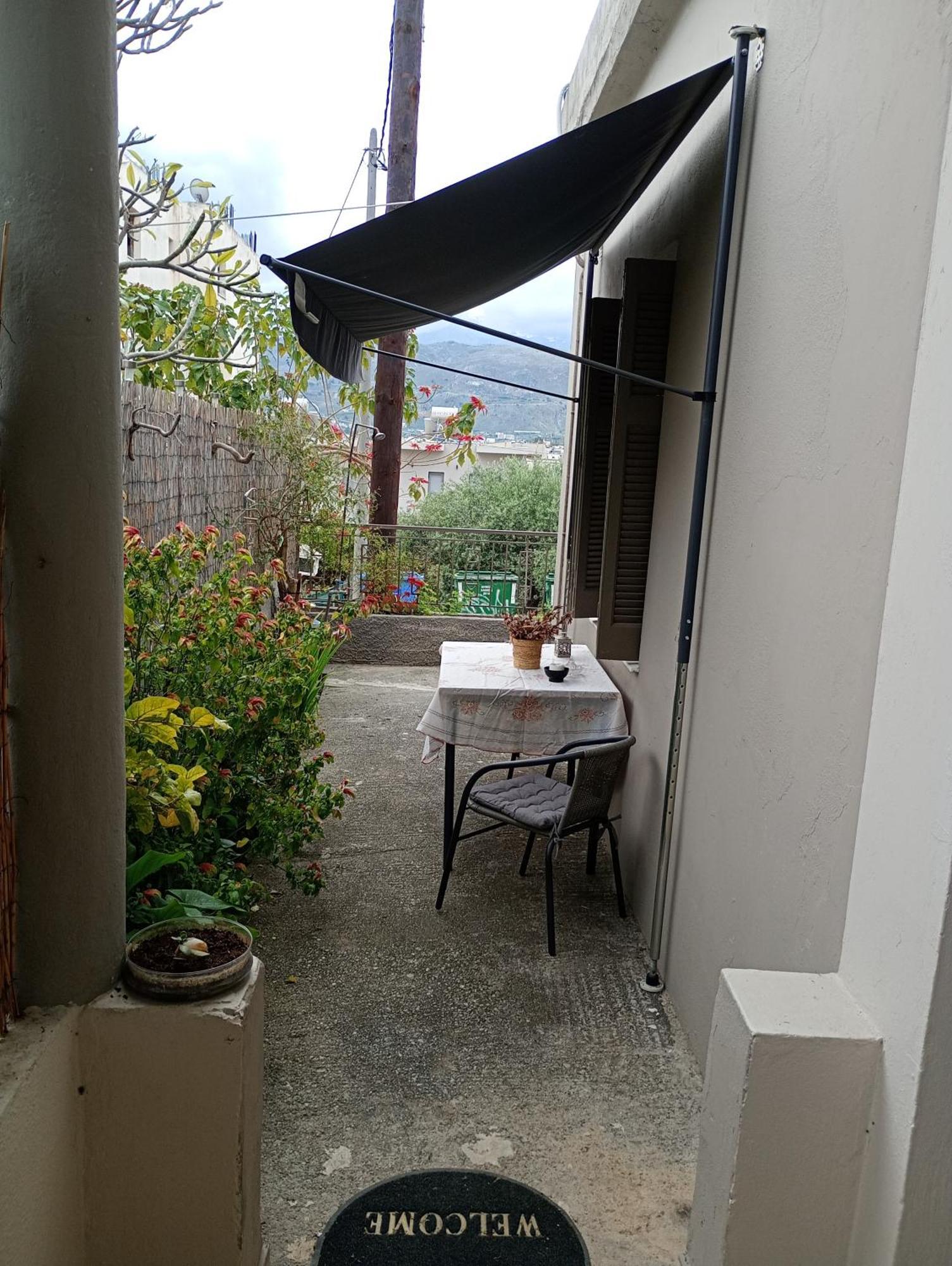 πλήρως ανακαινισμένη μονοκατοικία. Holiday home