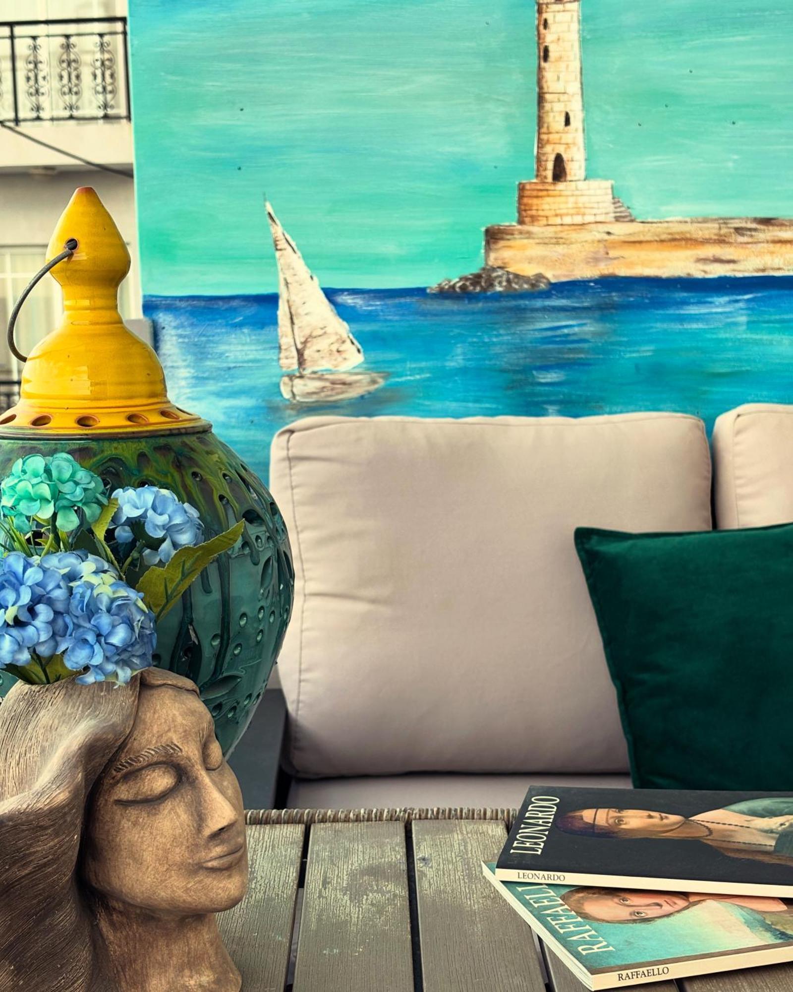 Orpheus House Beachfront 2bdr *