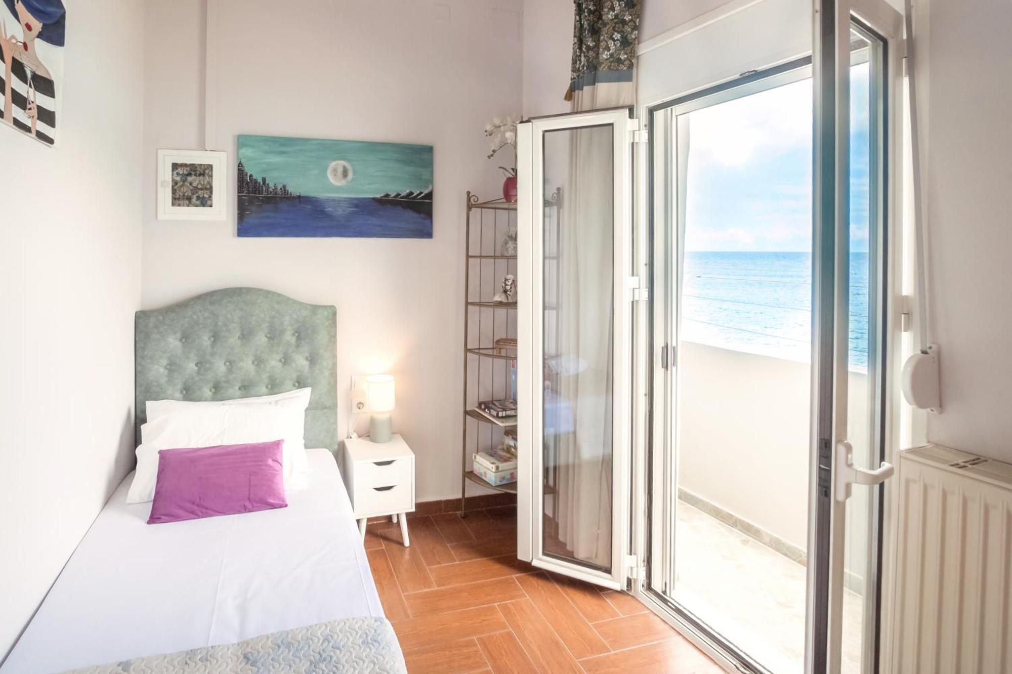 Orpheus House Beachfront 2bdr Chania (Crete)
