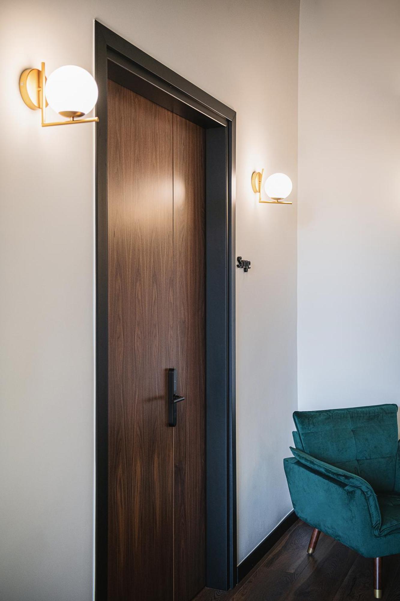 Bouquet Luxury Apartment