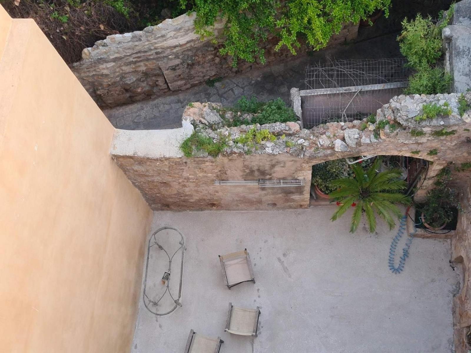 Casa Argirenia Holiday home *