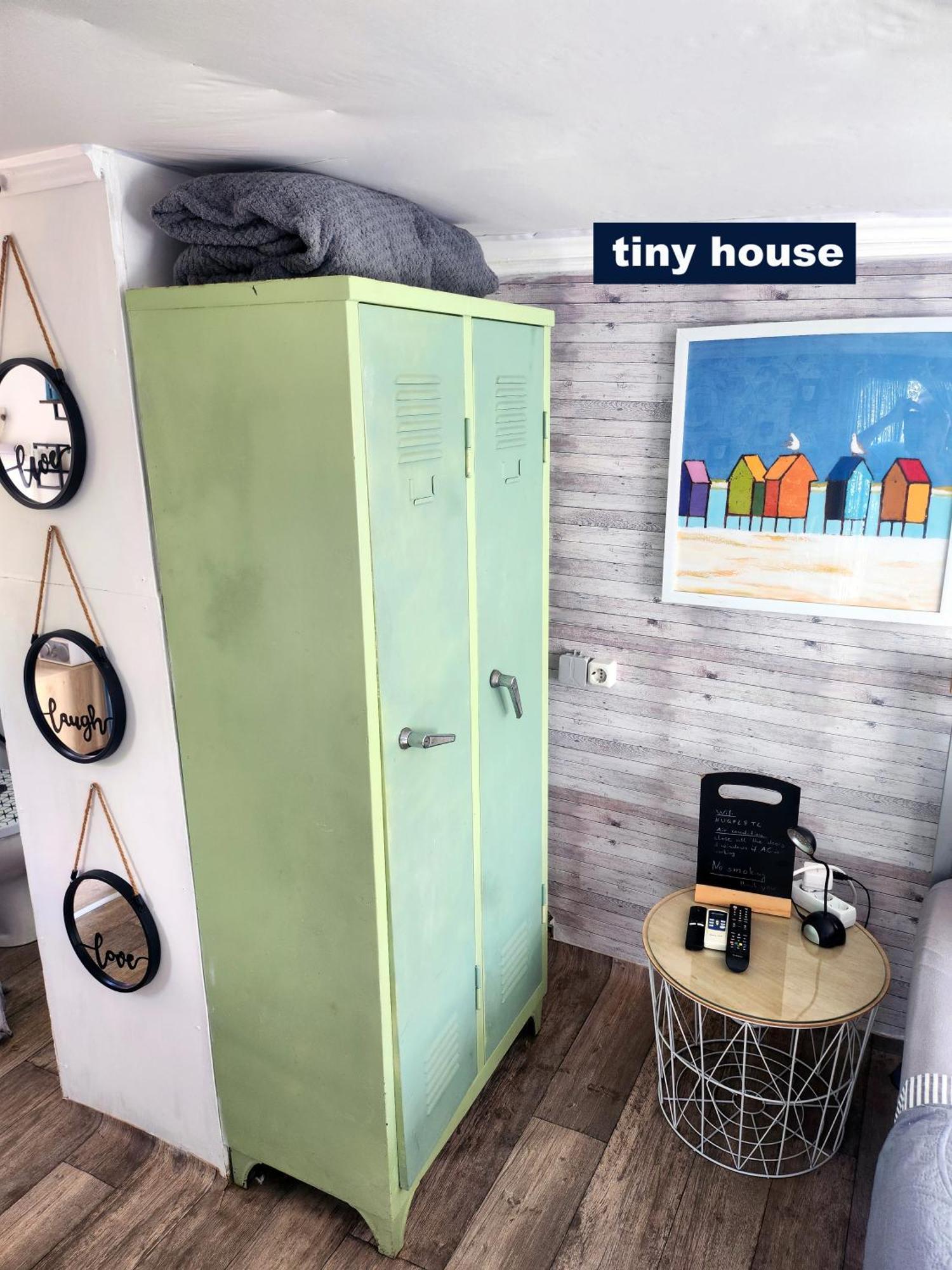 Dream Tiny House Or Luxus Tent With Pool *