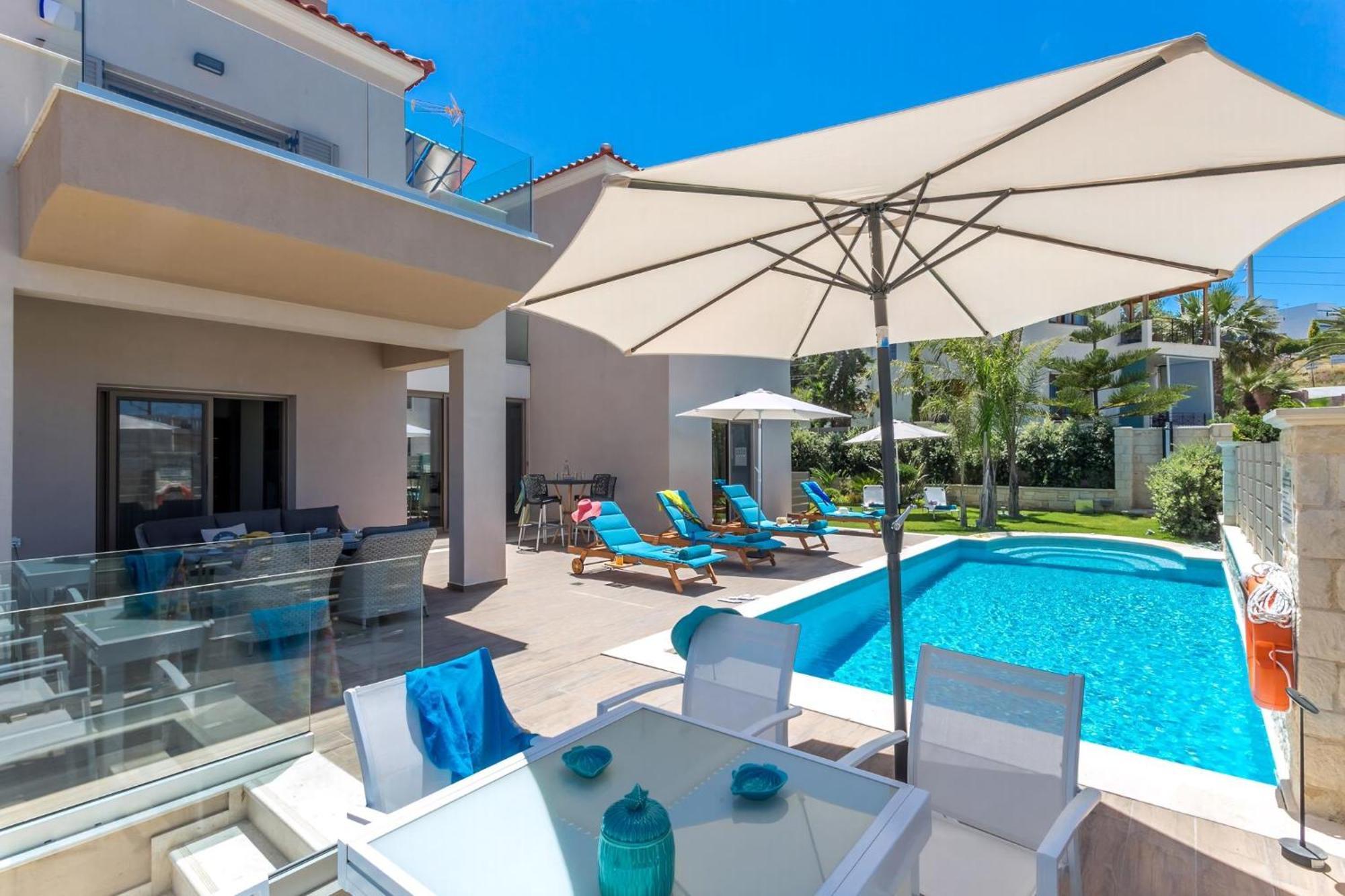 Luxury Crete Marina Mare 3 Bedroom Private Pool Sauna Chania *
