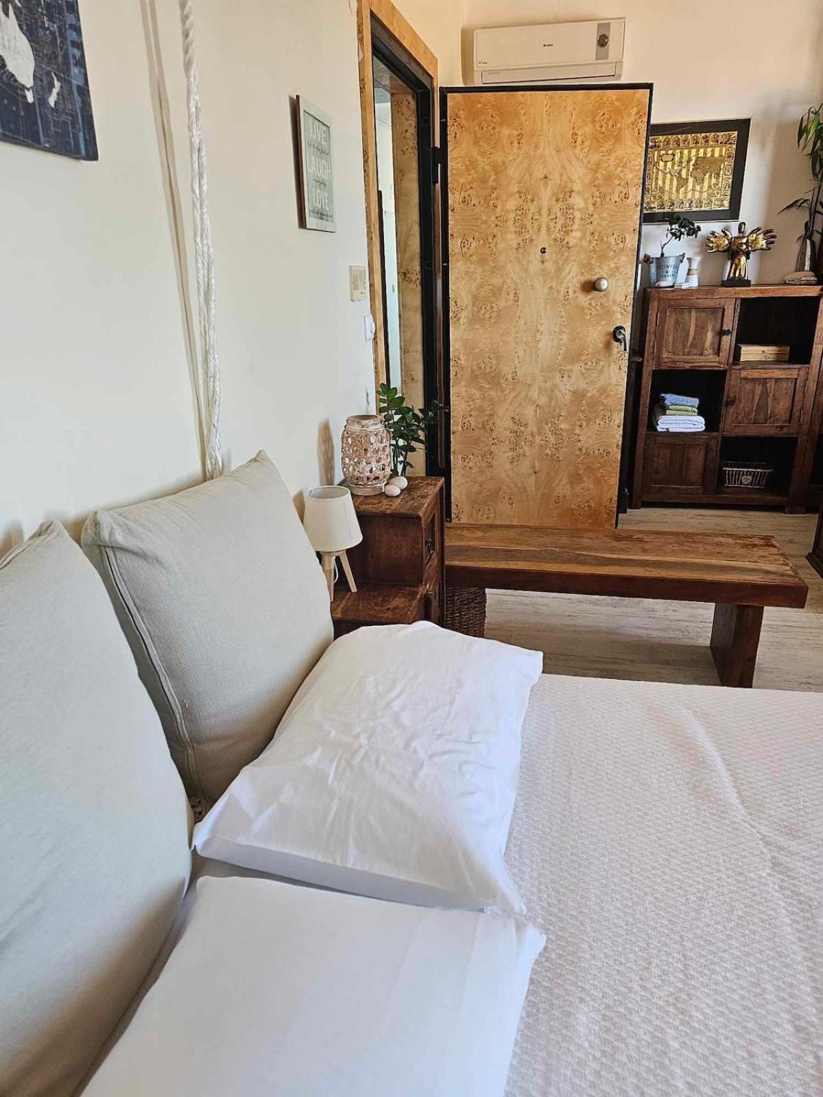 Apartment Cozy Wtih Amazing Sea View Of The Old Harbour Chania (Crete)