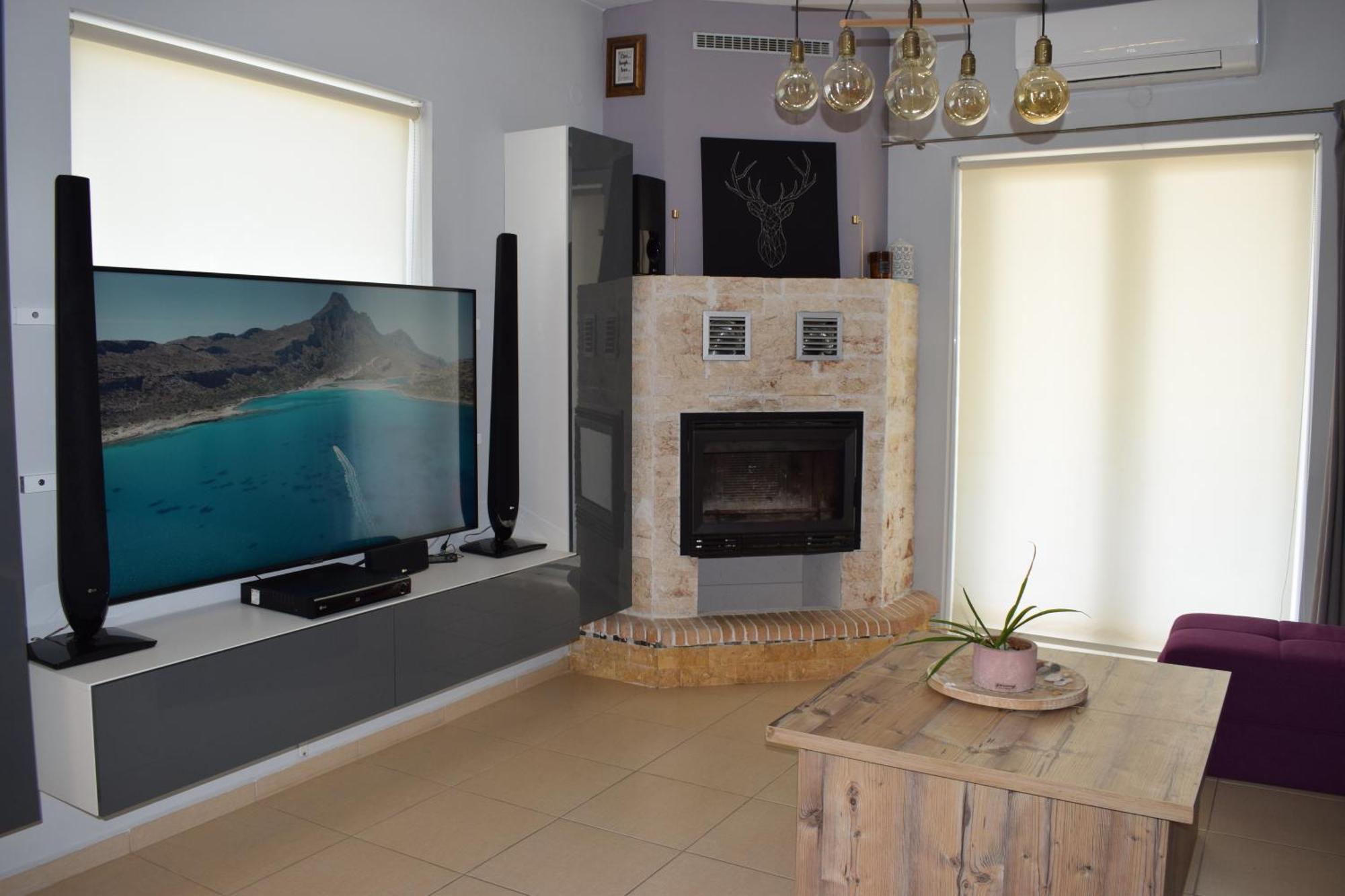 Elizabeth Cozy Close To The * Chania (Crete)