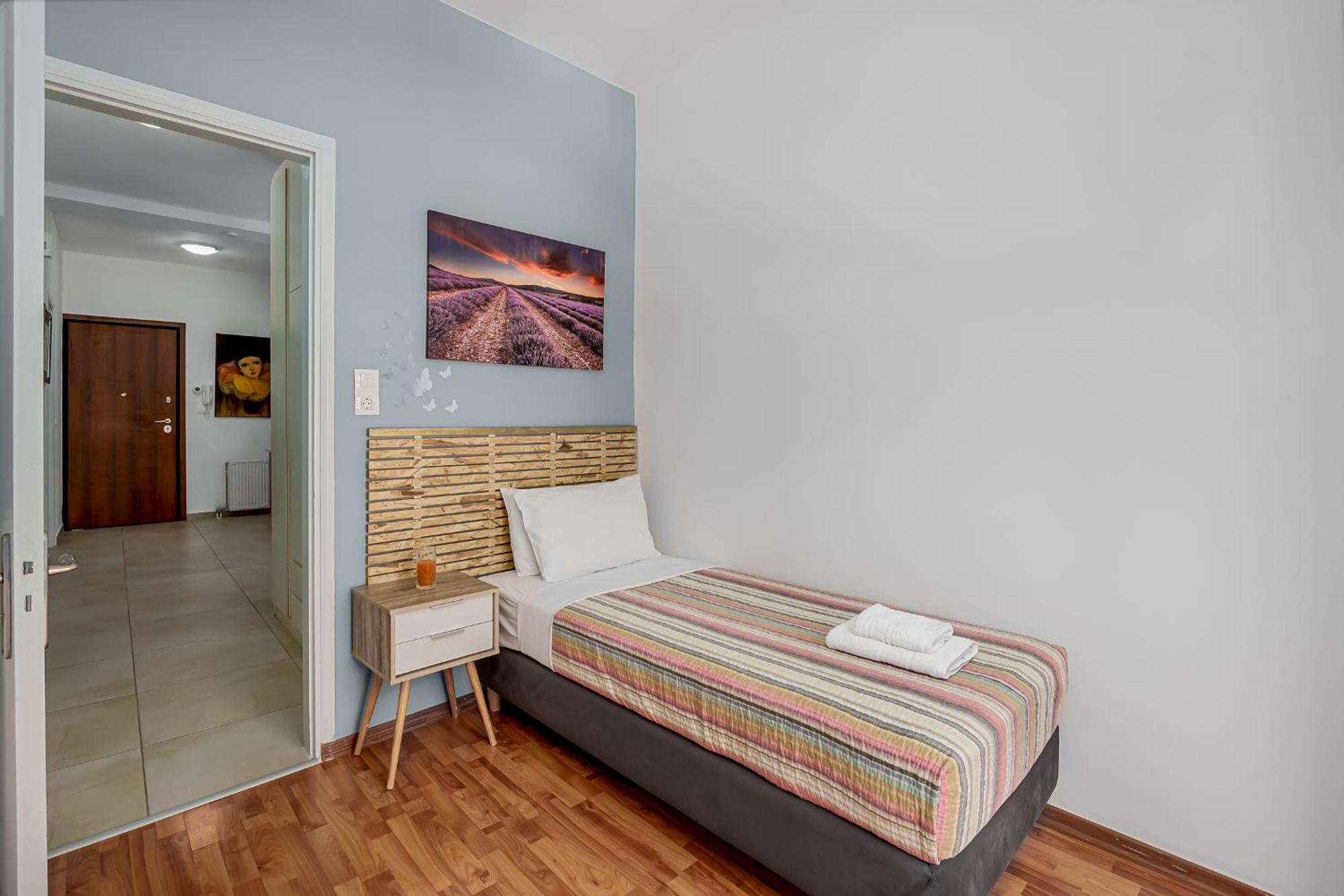 Apartment 3 Bedroom In Nea Chora 400 Meters Walk To The