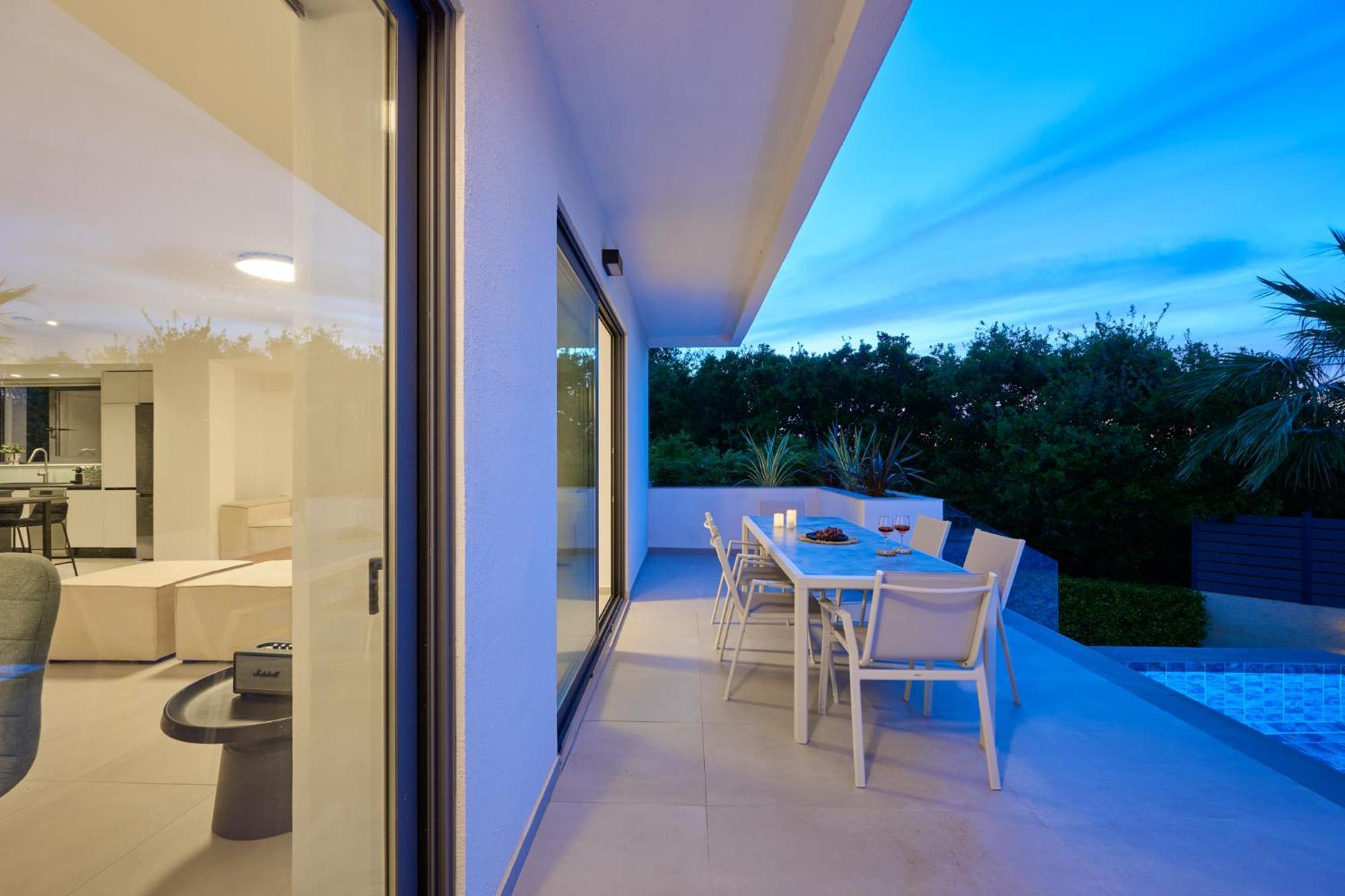 Kyamon Estate Luxury *