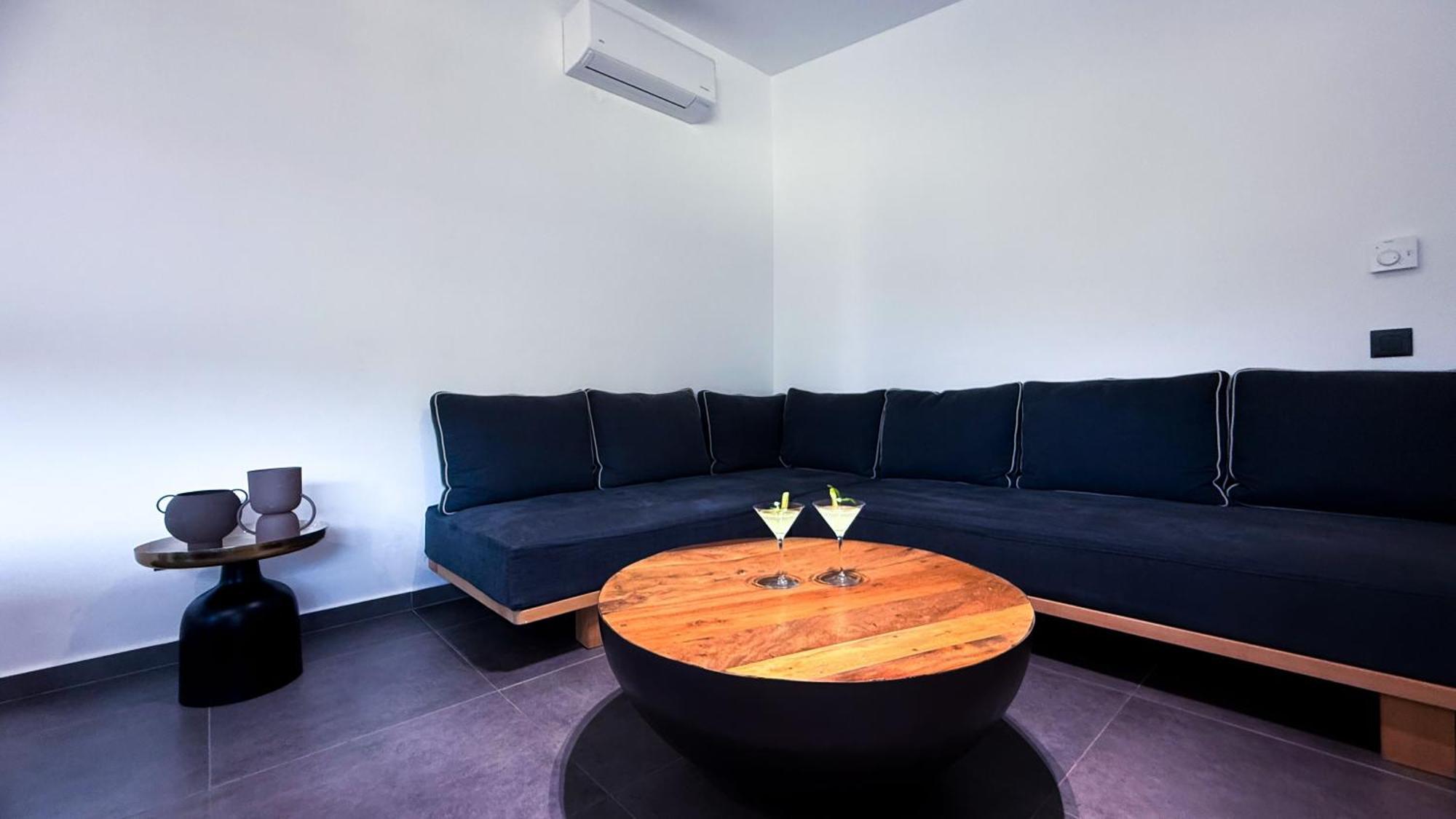 Apartment Ek Ornelakis, Luxury With Jacuzzi Chania (Crete)