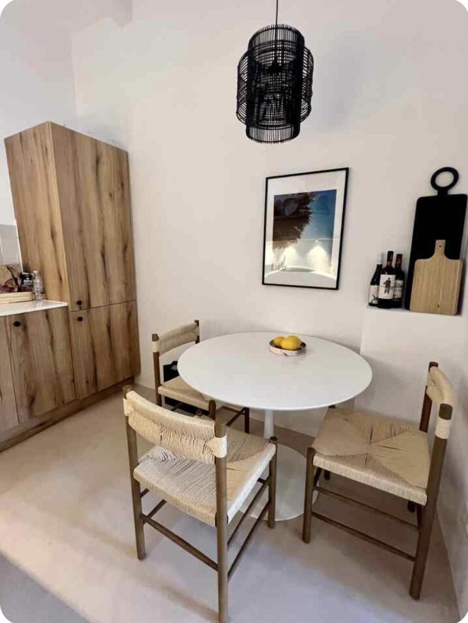 Filoi Rooftop Boutique House,5pax Villa *