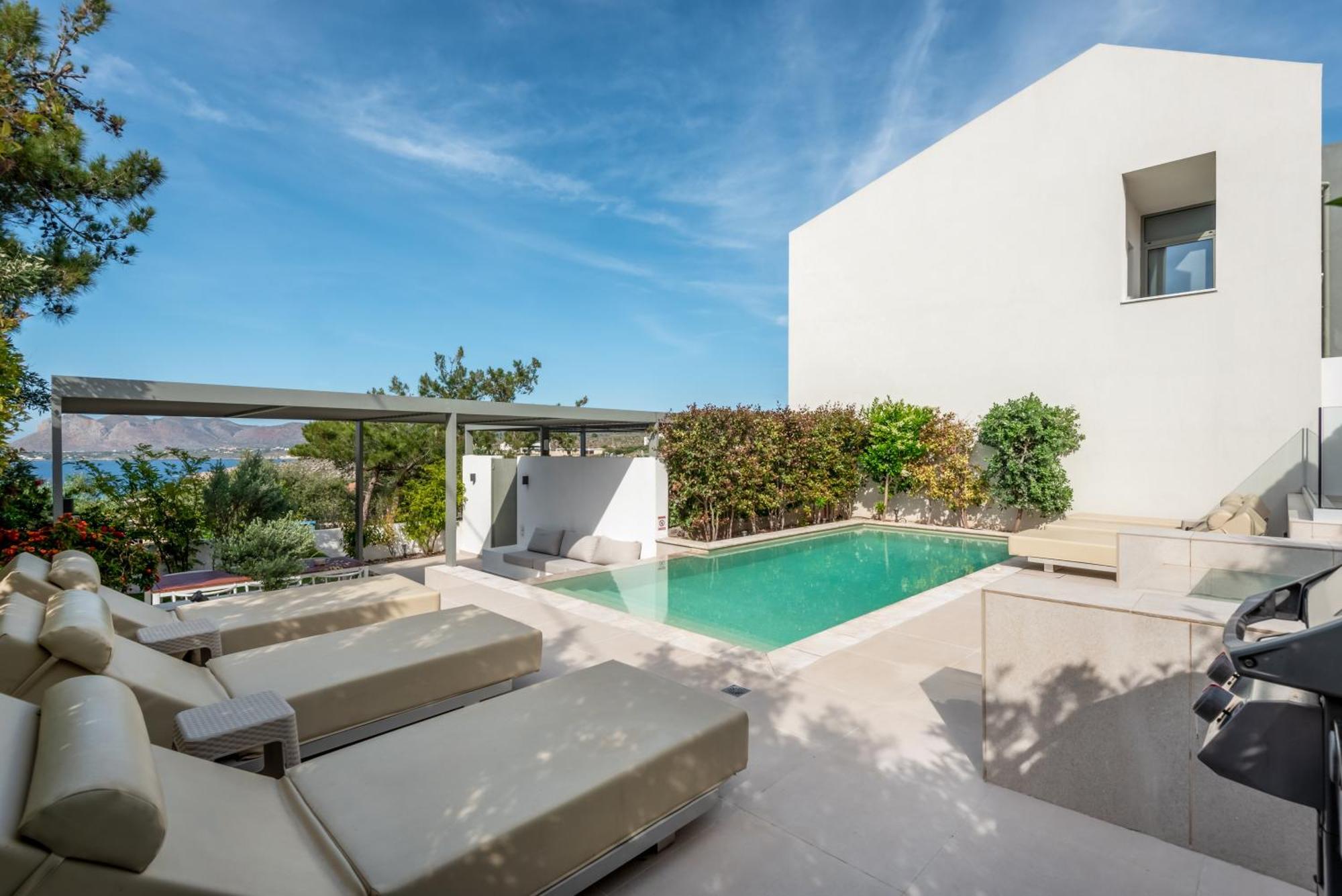Chania Living Stories With Piano Villa