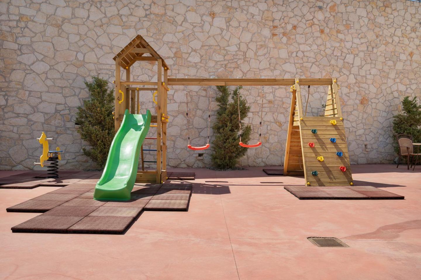 Elios Estate For Large Groups Villa