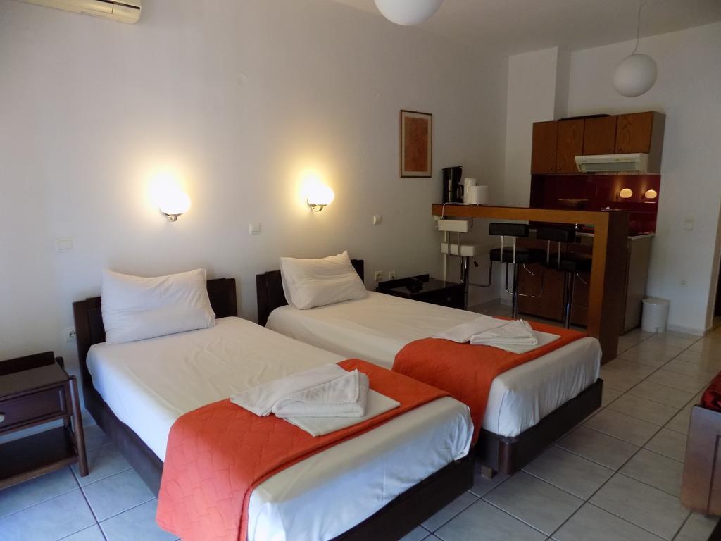 Christina Hotel 3*