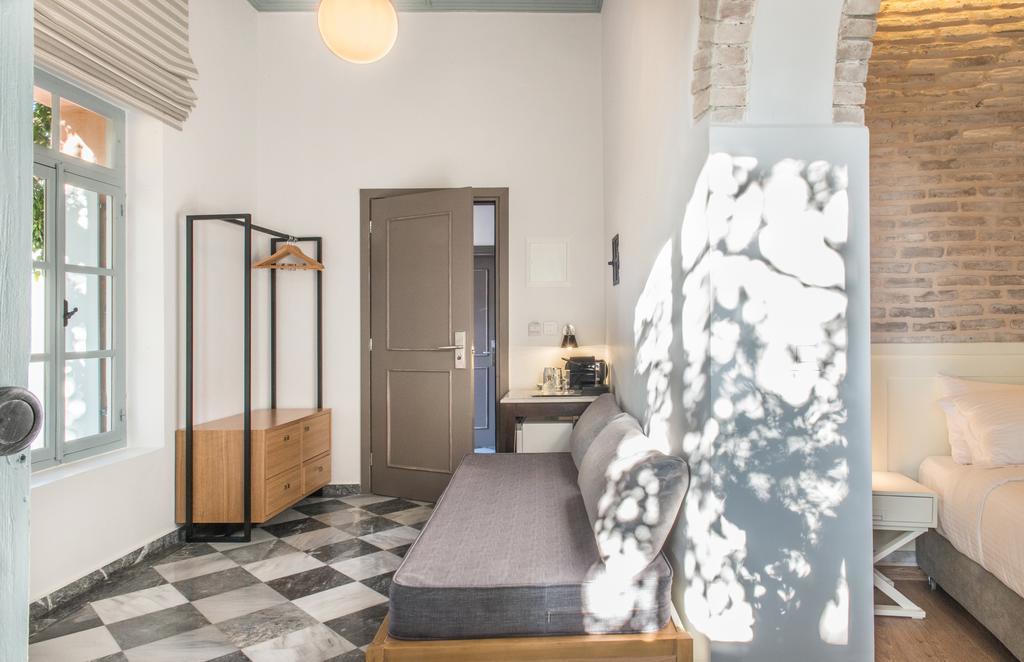 Hotel Off 3*