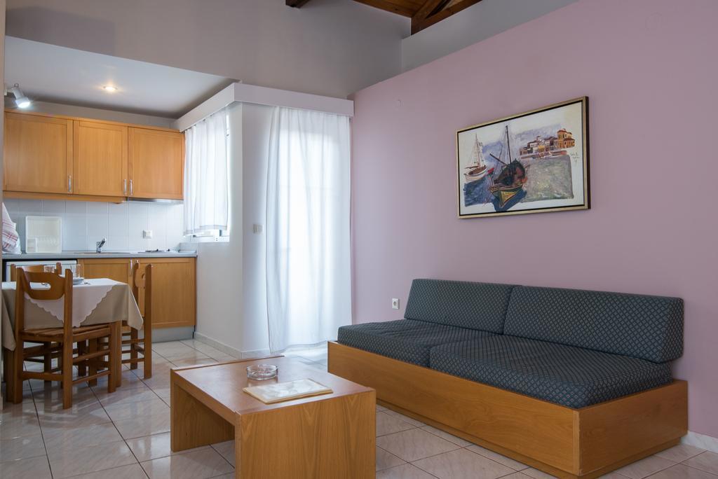 Creta Elena 2*