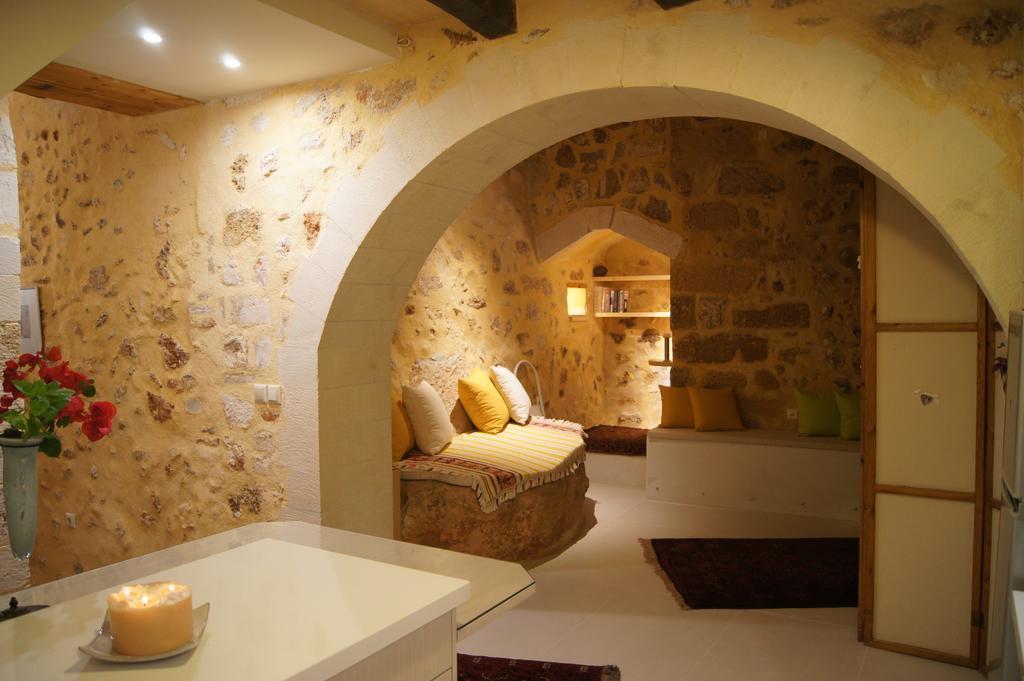 Giotas Studio Chania