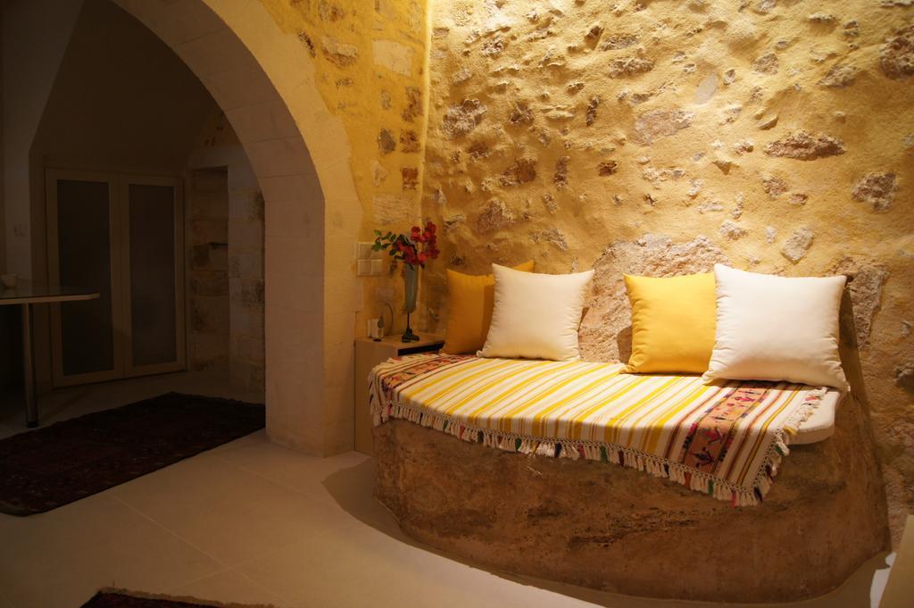 Giotas Studio Chania